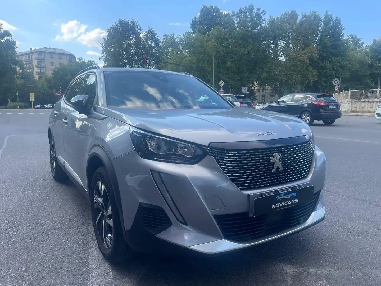 Peugeot 2008 2008 II 2020 1.2 puretech Allure s Argento - 2