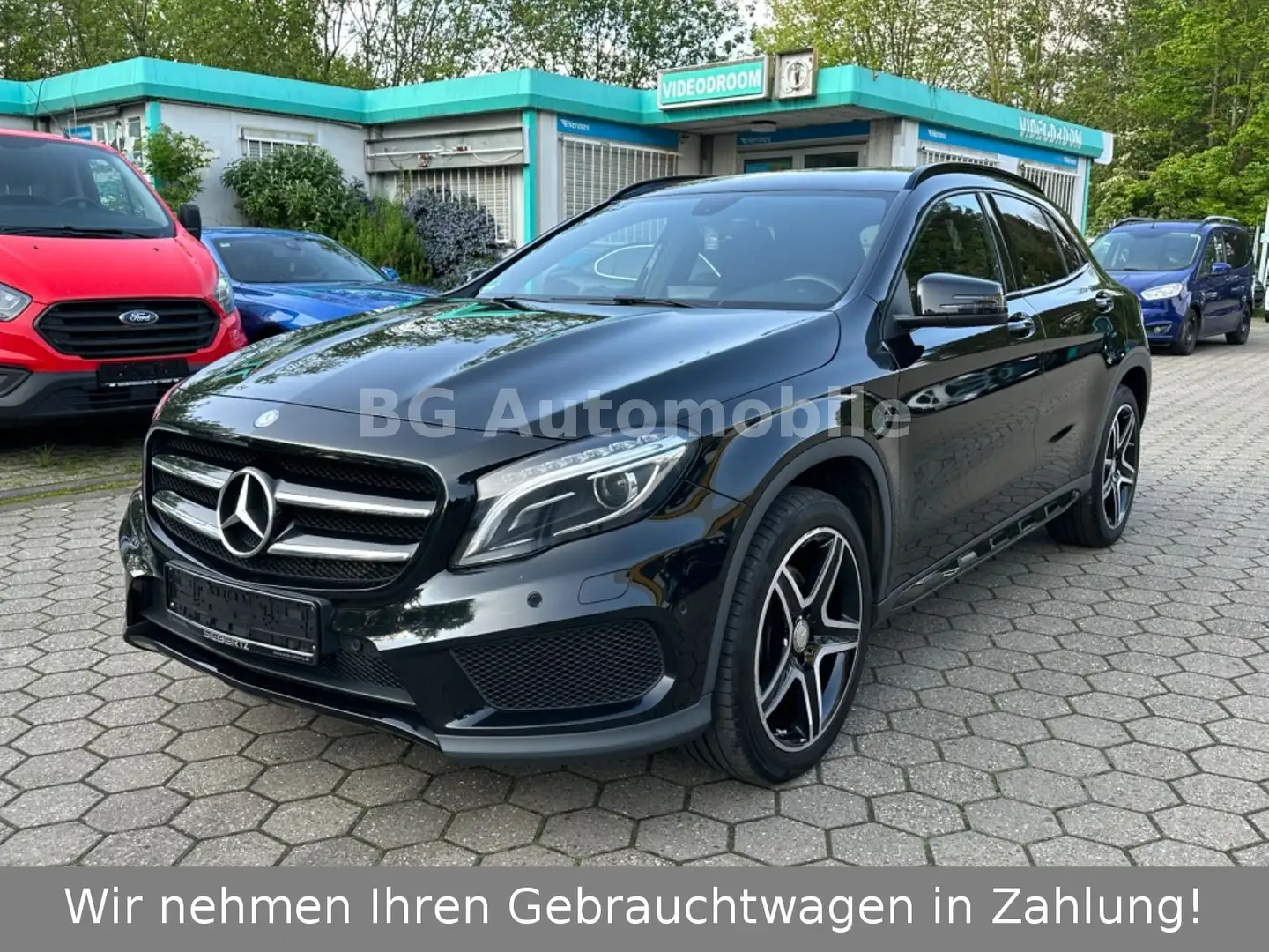Mercedes-Benz GLA 220 CDI / d 4Matic *AMG-Line*Automatik* Zwart - 1