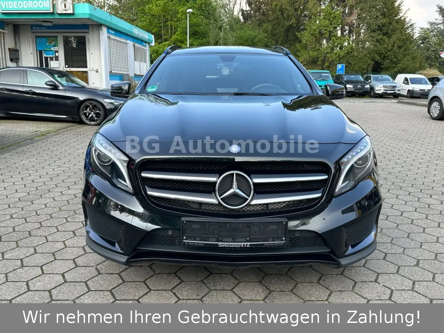 Mercedes-Benz GLA 220 CDI / d 4Matic *AMG-Line*Automatik* Zwart - 2