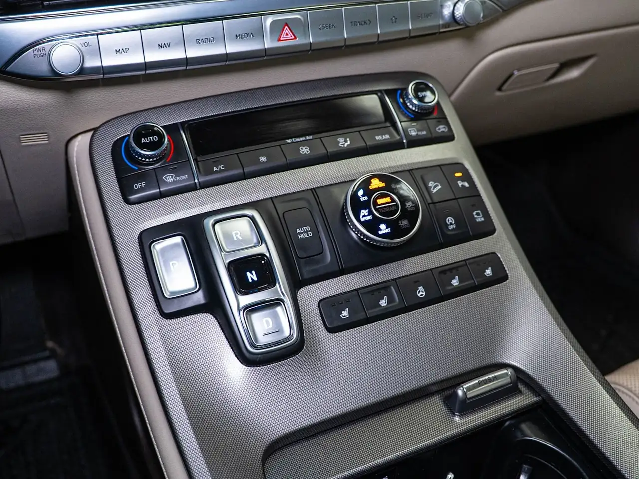 Hyundai PALISADE photo Hyundai PALISADE