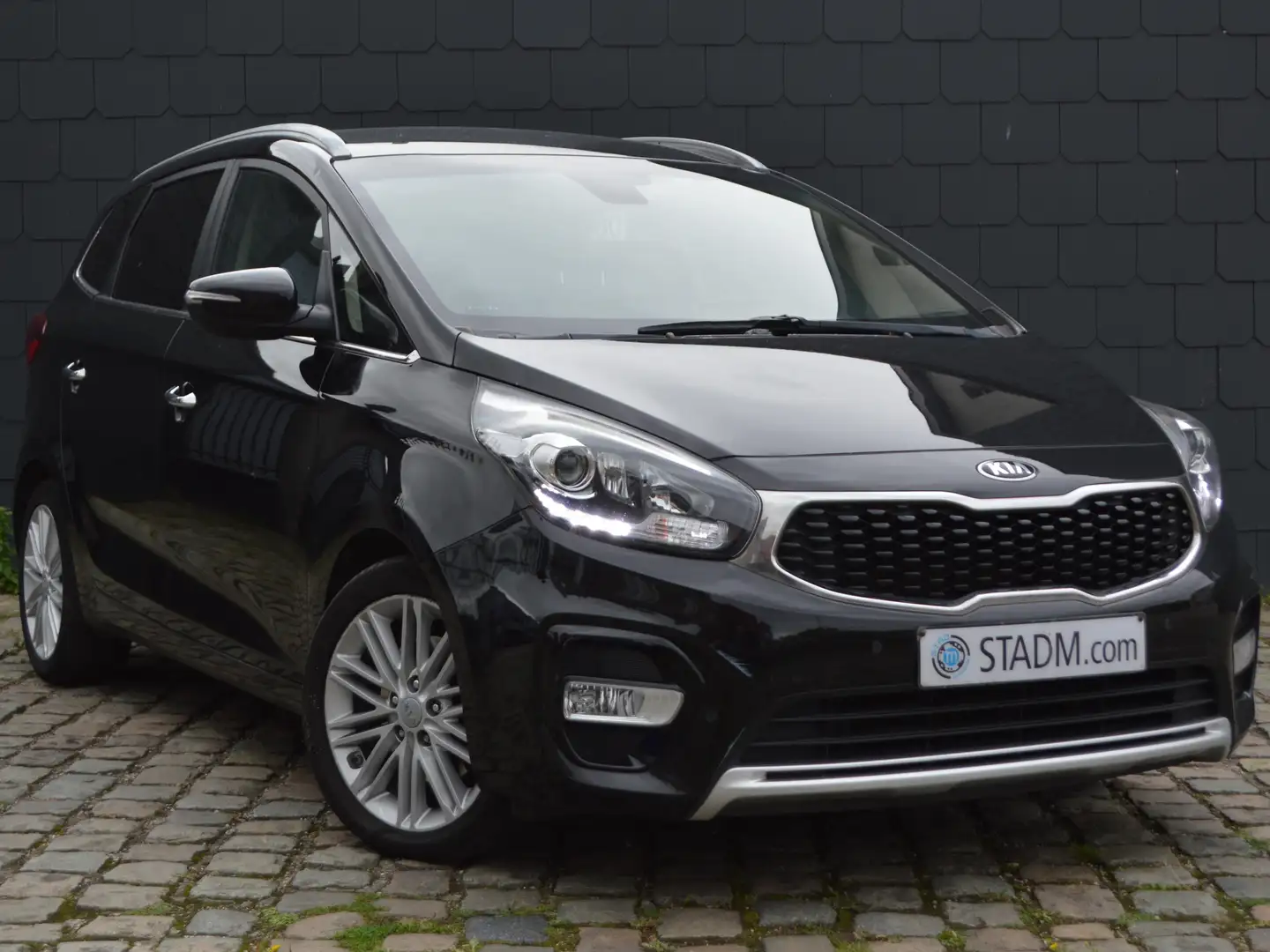 Kia Carens 🛑🆕🛑1.7 CRDi Boîte AUTO 7places 1HND Zwart - 1