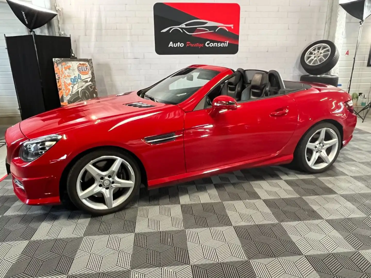Mercedes-Benz SLK 200 K BlueEFFICIENCY Rouge - 1
