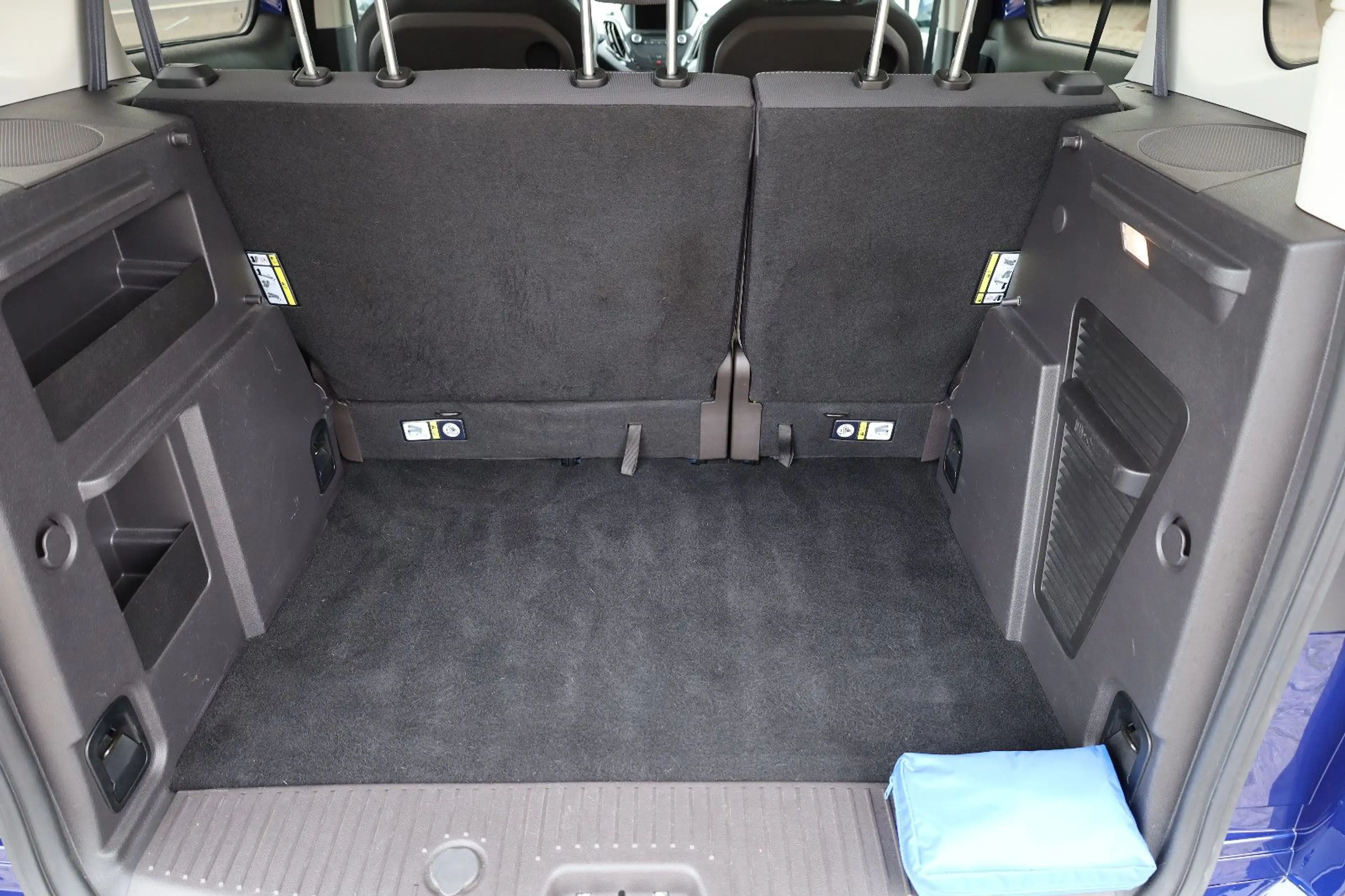 Ford Tourneo Courier Titanium Zahnriemen neu — photo 8
