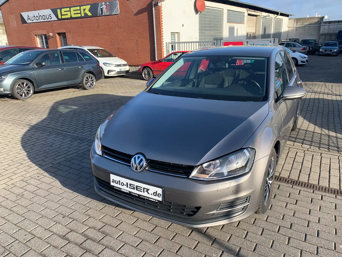 Volkswagen Golf Trendline BMT Gris - 2