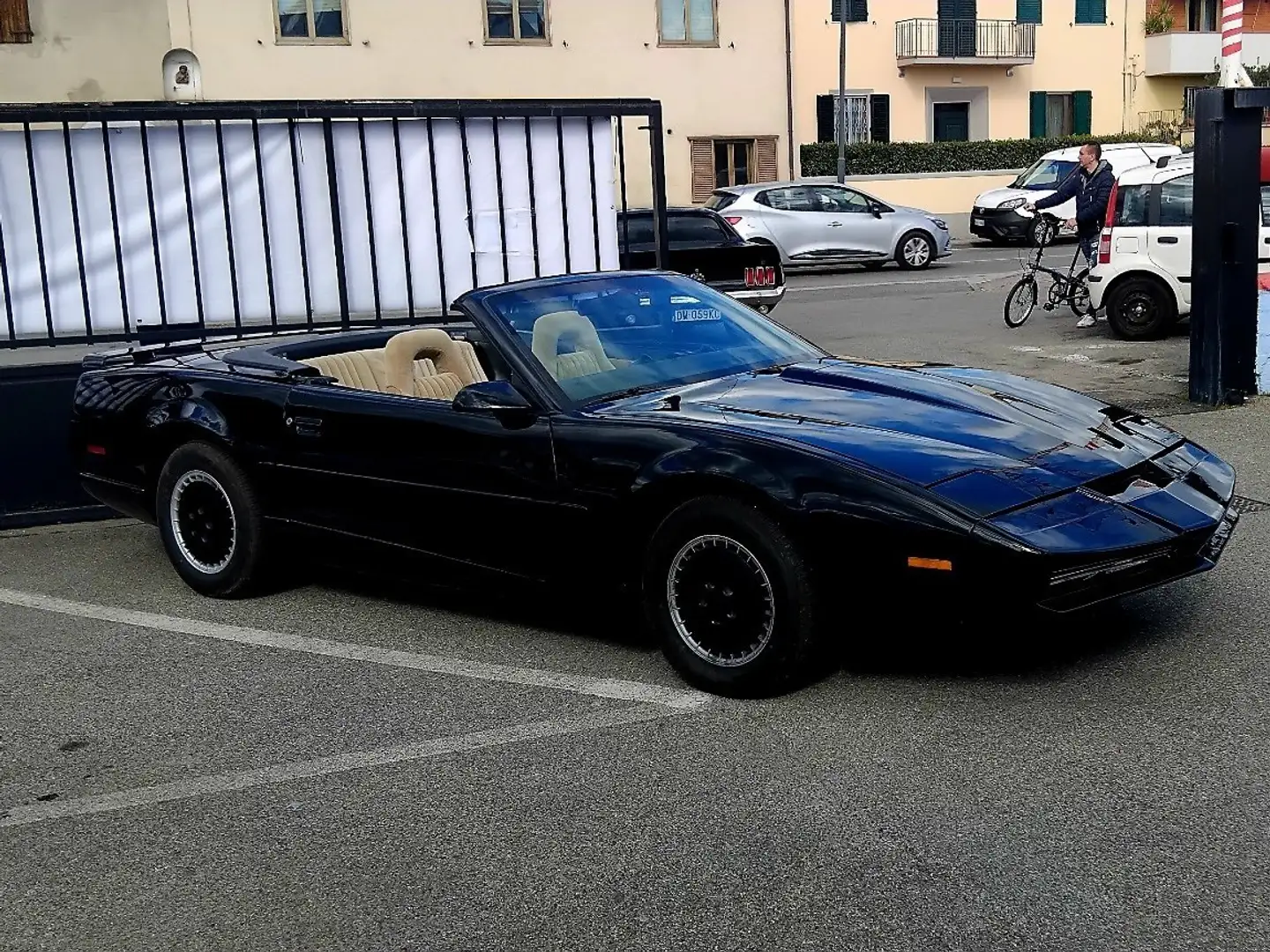 Pontiac Trans Am - 2