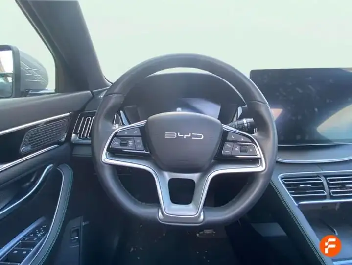 BYD Seal U DM-i COMFORT 2025, foto 16