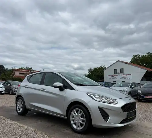 Ford Fiesta Cool & Connect mit neuem TÜV und Garantie