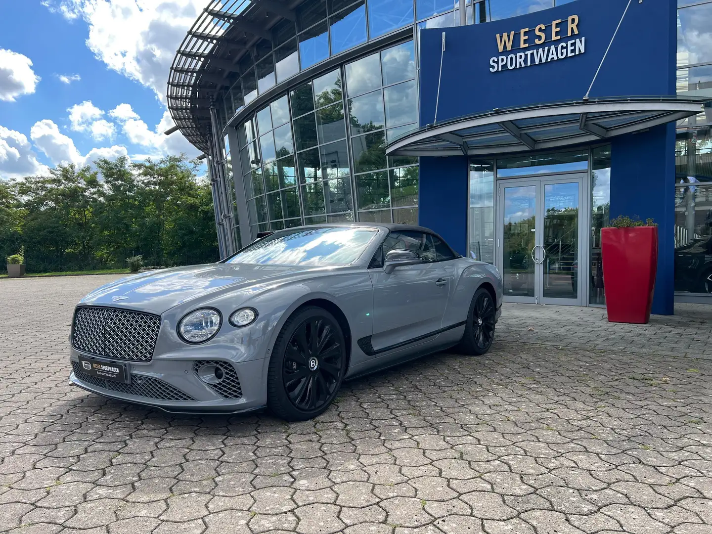 Bentley Continental GTC V8 Mulliner Blackline/Carbon/HUD Gris - 1
