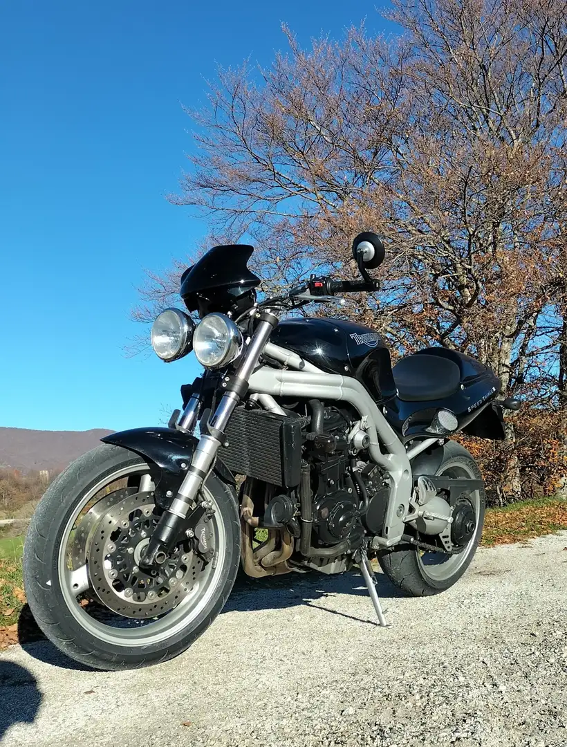 Triumph Speed Triple 955i jet Black carbon Czarny - 1
