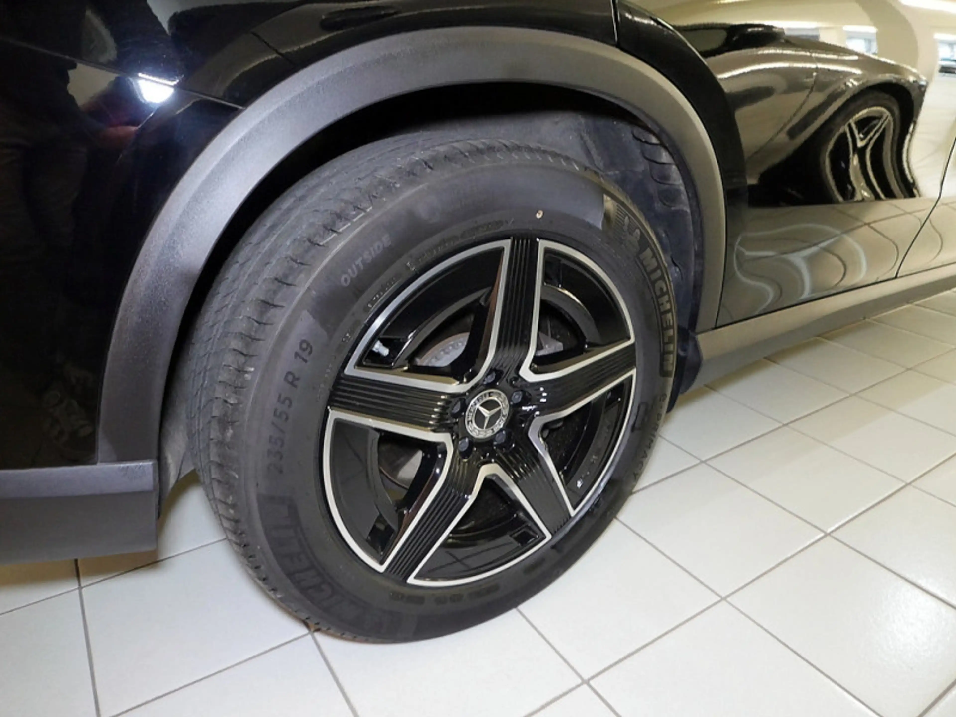 Mercedes-Benz GLC 200 d 4M | AVANTGARDE MEMO 360 AHK DISTR PDC — photo 11