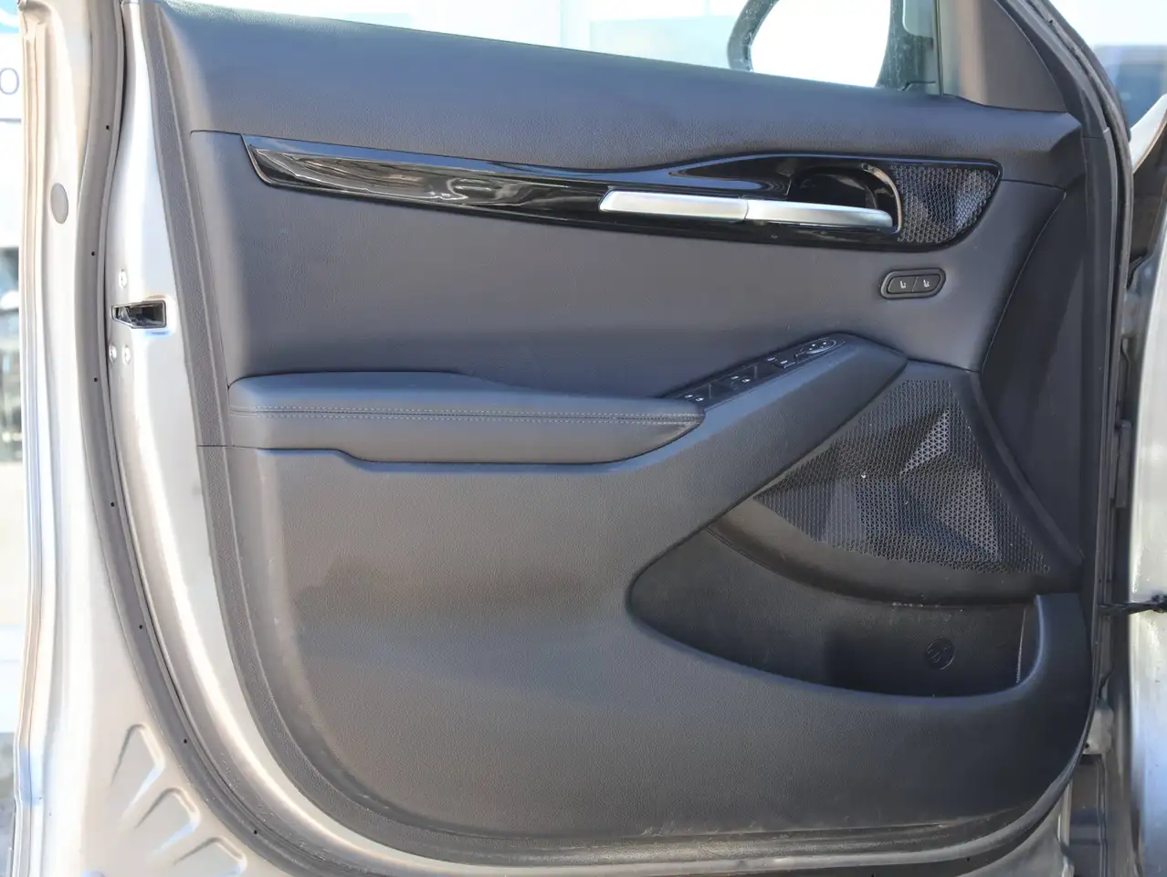 Kia Seltos снимка Kia Seltos