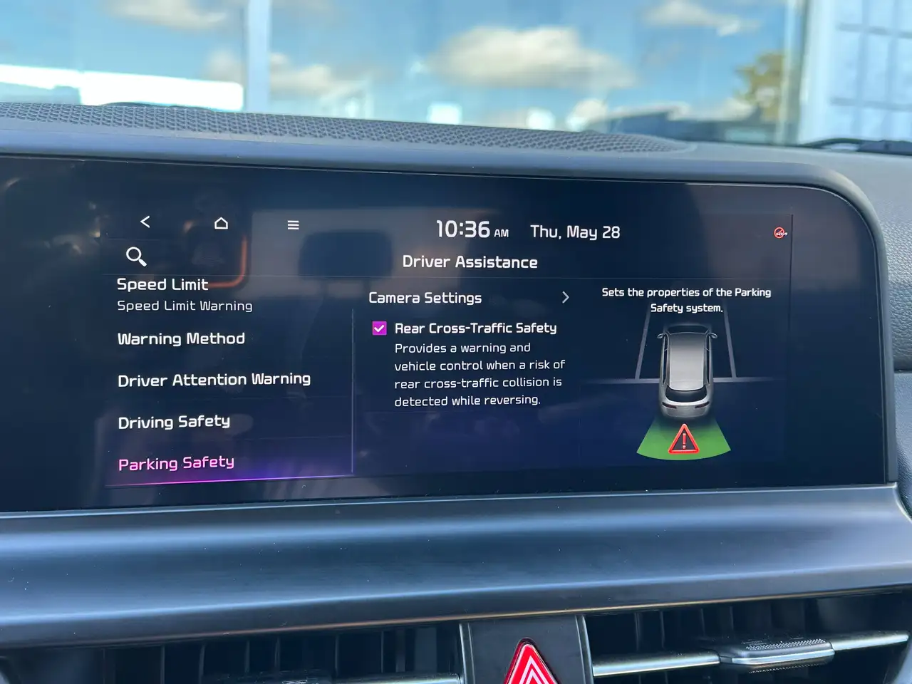 Kia Seltos снимка Kia Seltos