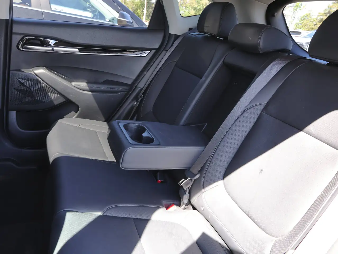 Kia Seltos снимка Kia Seltos
