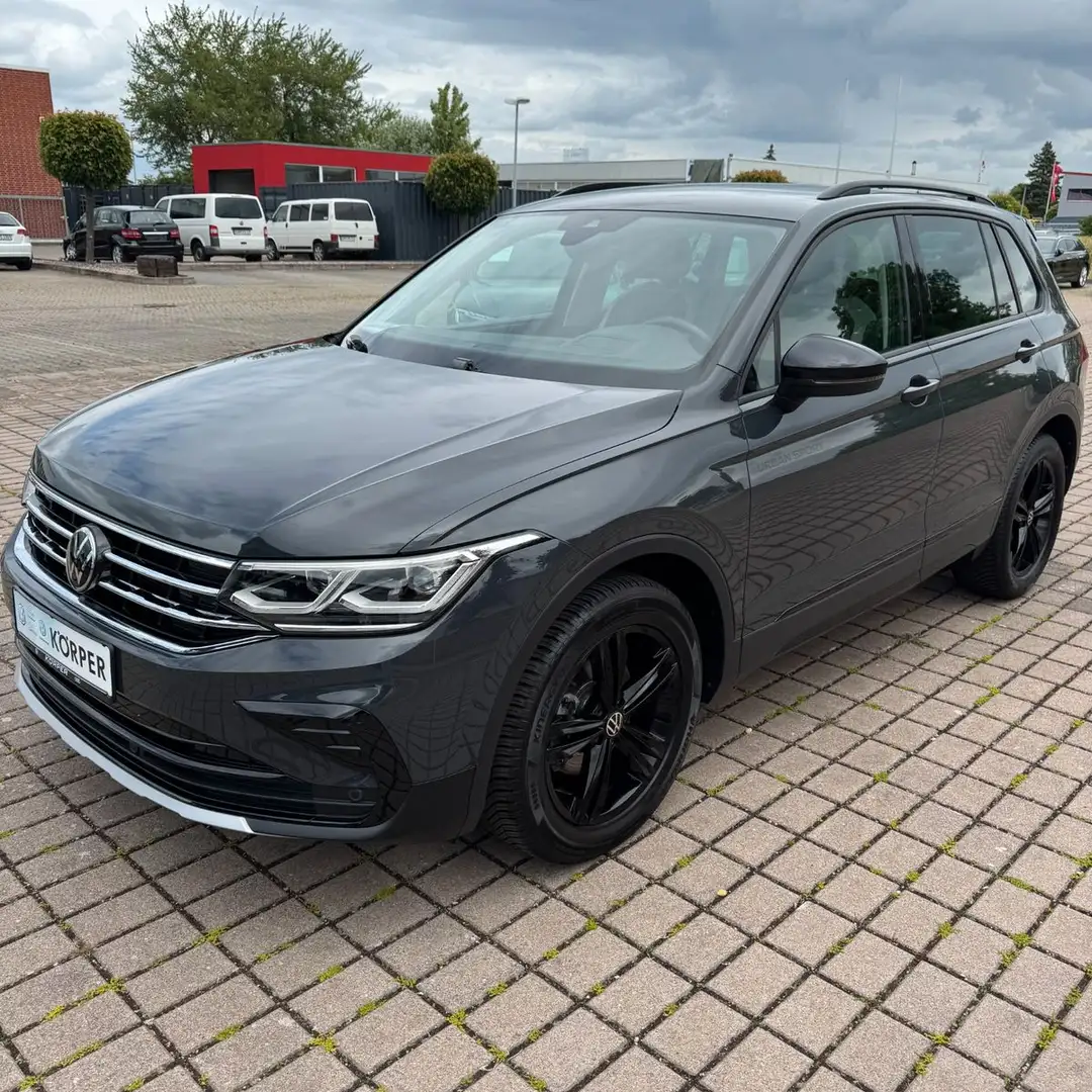 Volkswagen Tiguan Life Urban Sport 1.5 TSI Grau - 1