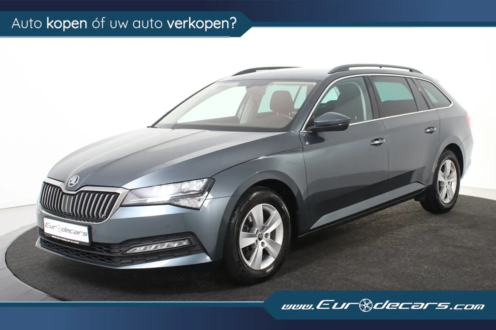 Skoda Superb Combi 1.5 TSI Combi DSG *Navigatie*Trekhaak*Stoelv Grijs - 1