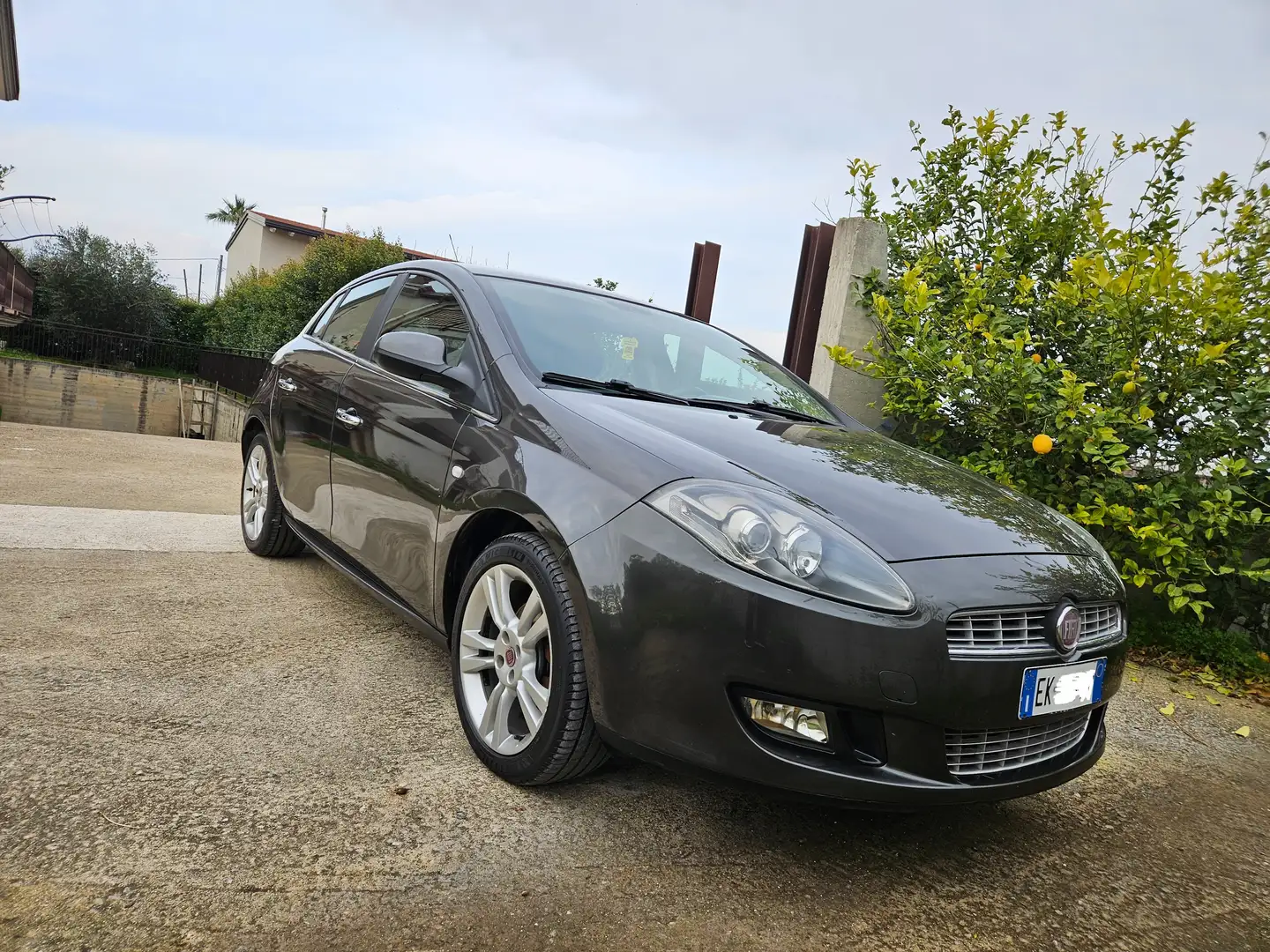 Fiat Bravo Bravo Diesel 1.6 mjt 120cv CHROMO Ed. UNICO PROP Grigio - 2