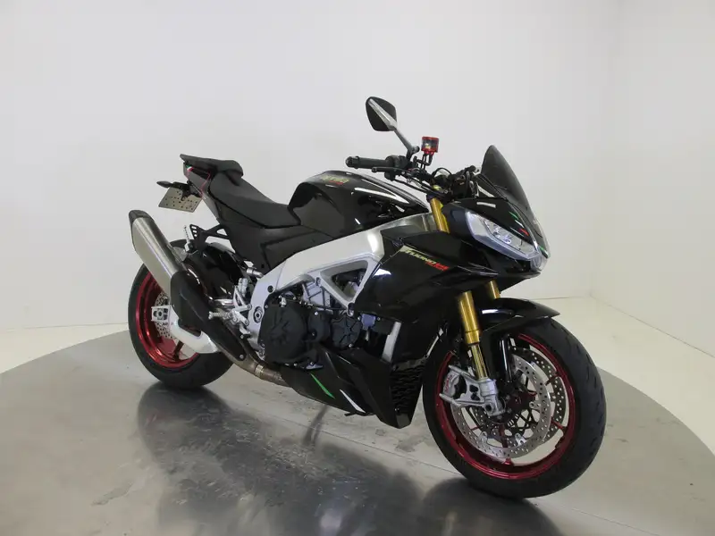 Aprilia Tuono - foto 2