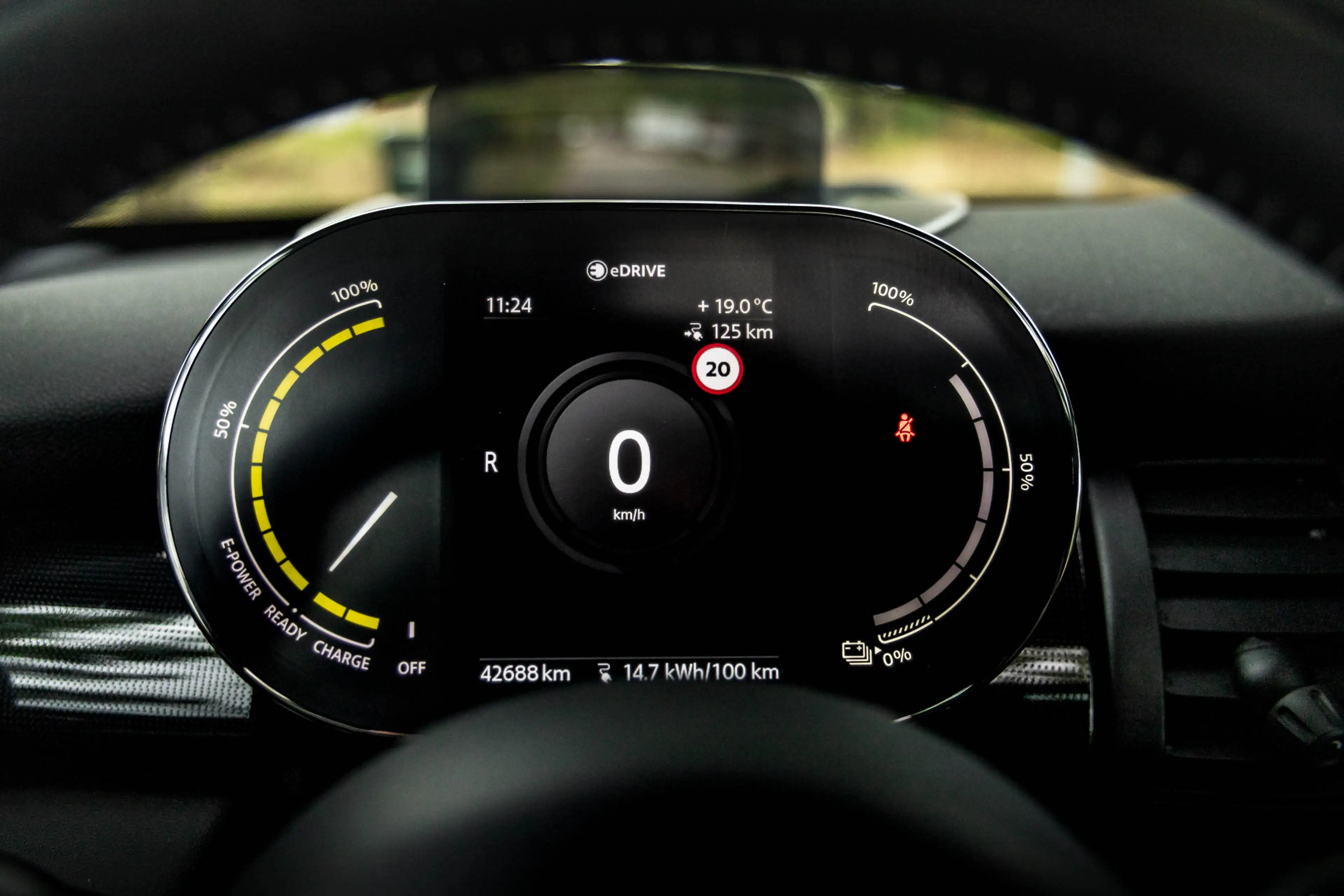 MINI Cooper SE British Racing Green * Pano * Leder * HUD * H/K * Camera * LED * — photo 13