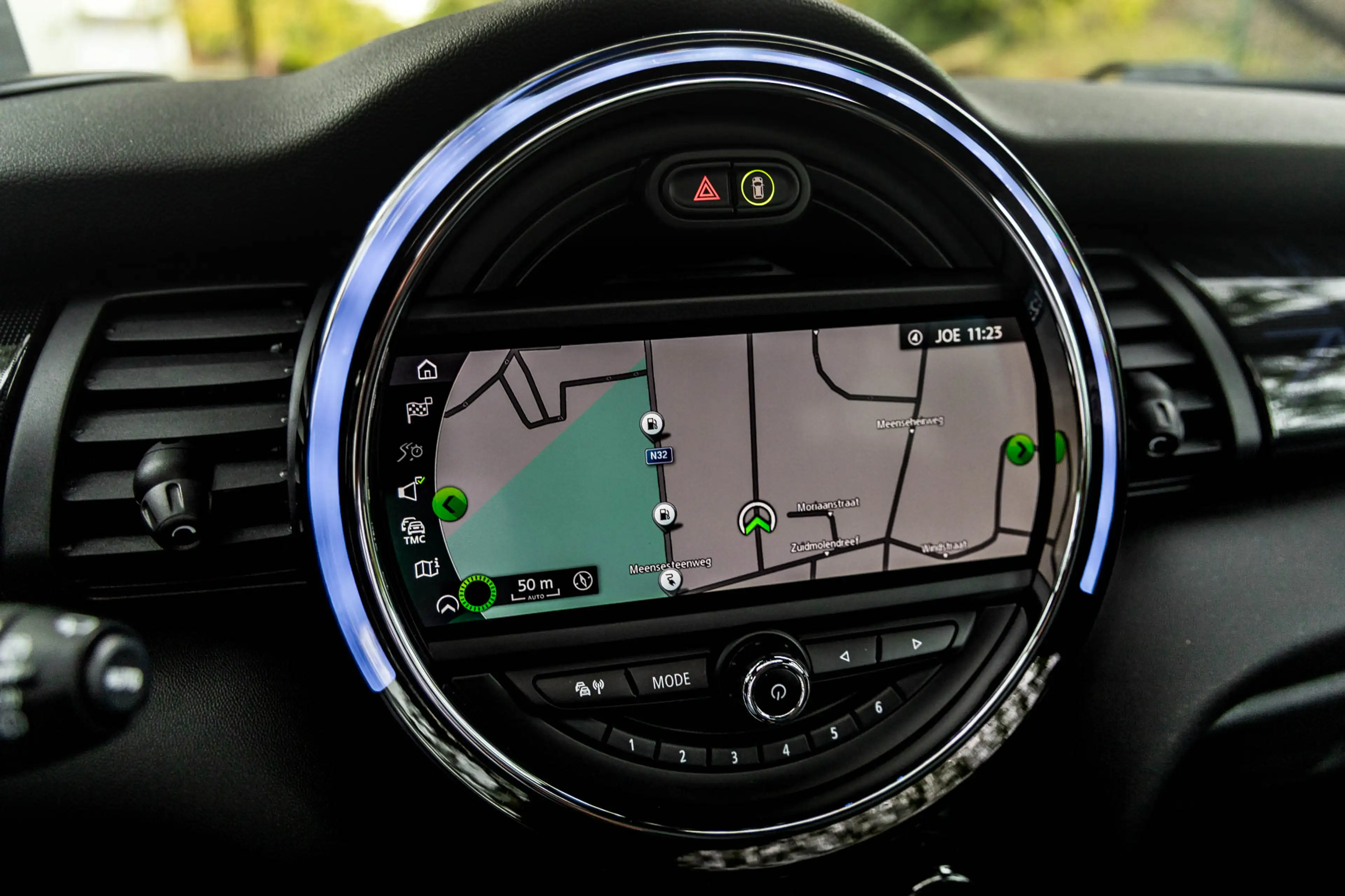 MINI Cooper SE British Racing Green * Pano * Leder * HUD * H/K * Camera * LED * — photo 9
