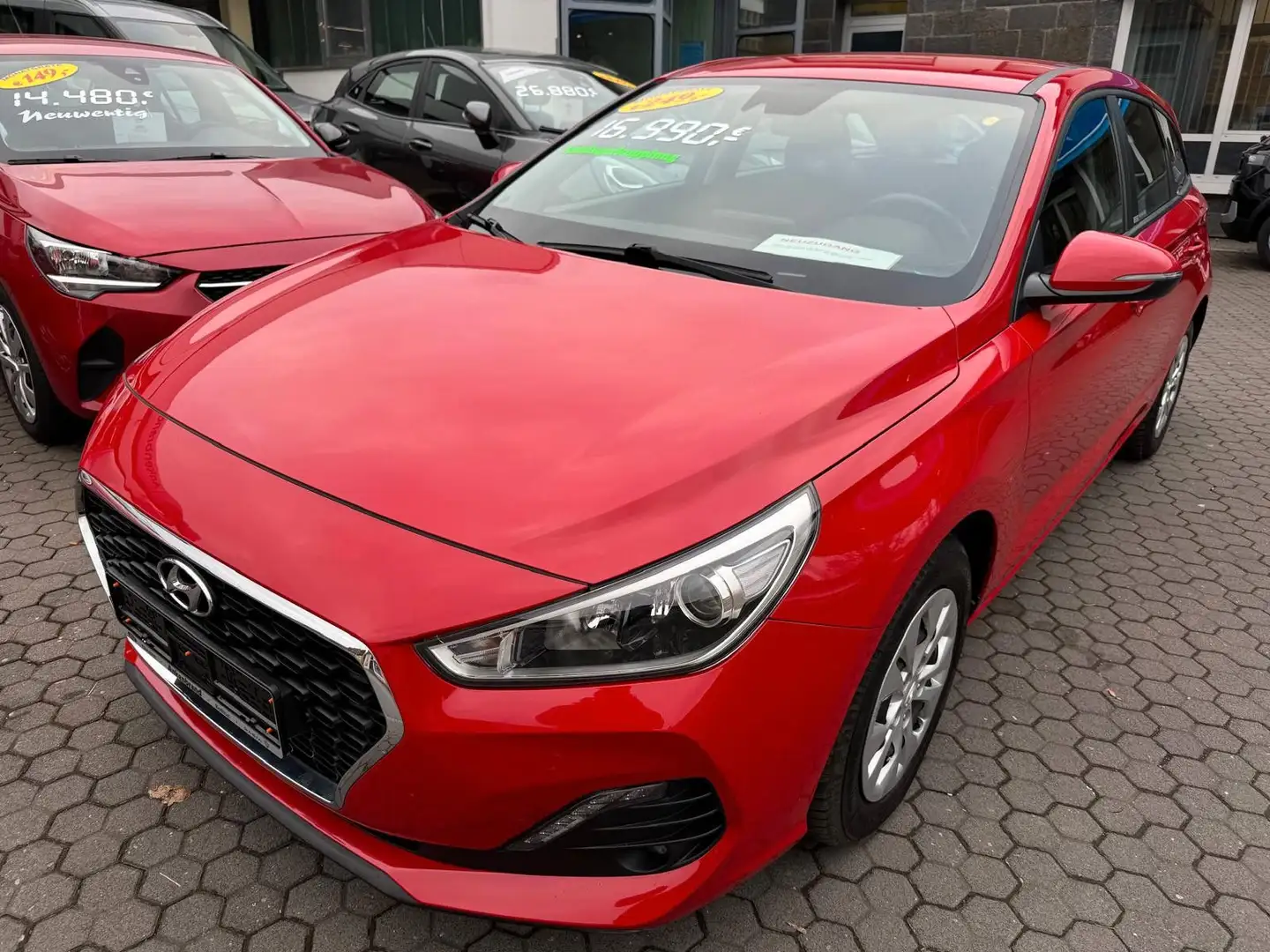Hyundai i30 cw Select 1.0 AHK KAMERA 8-FACH-BEREIFT Rot - 2