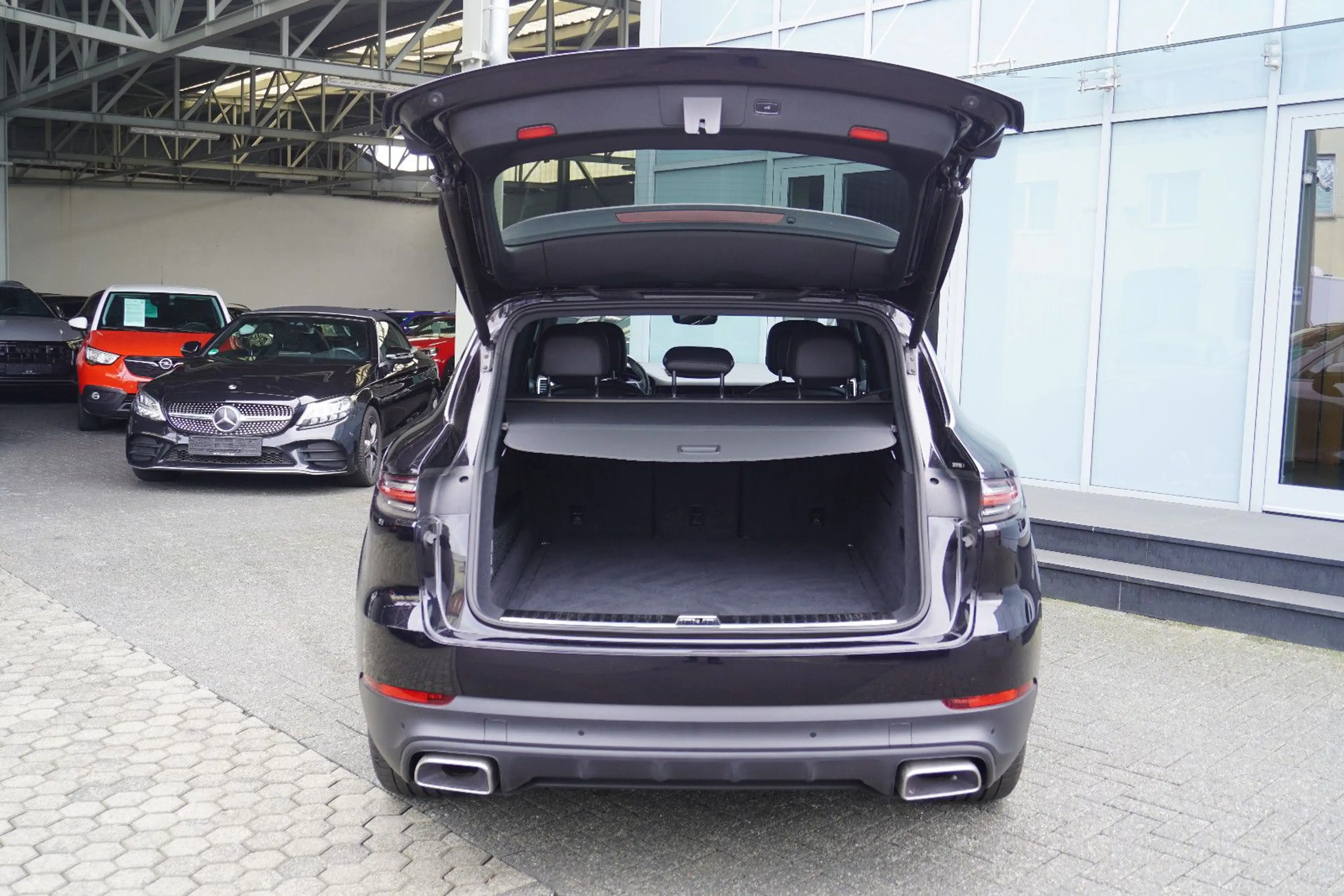 Porsche Cayenne Sportpaket 1.Hand/360°/LED/MWST — photo 7