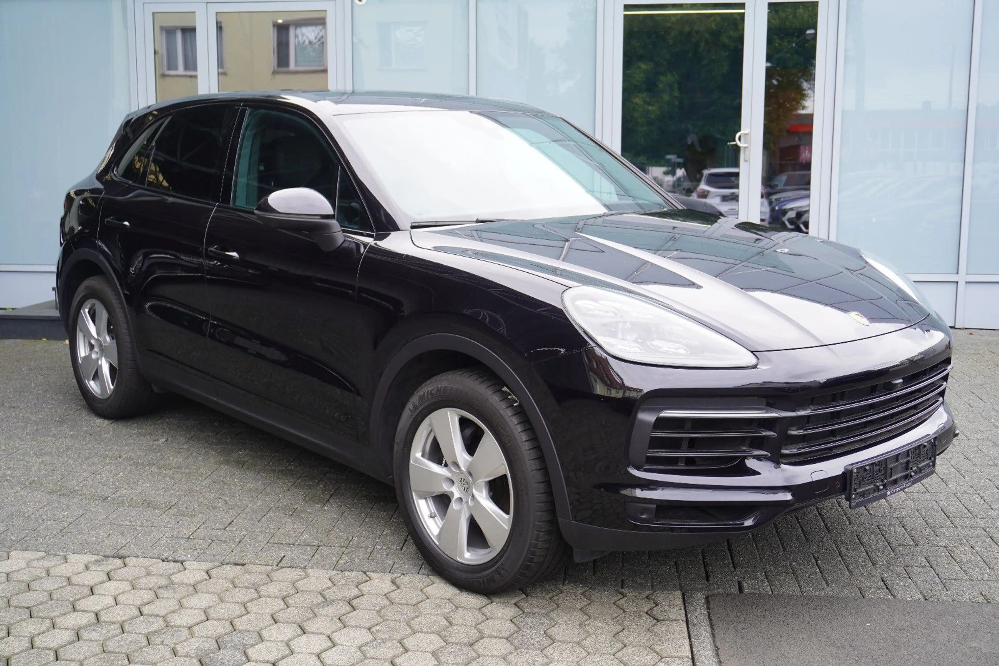 Porsche Cayenne Sportpaket 1.Hand/360°/LED/MWST