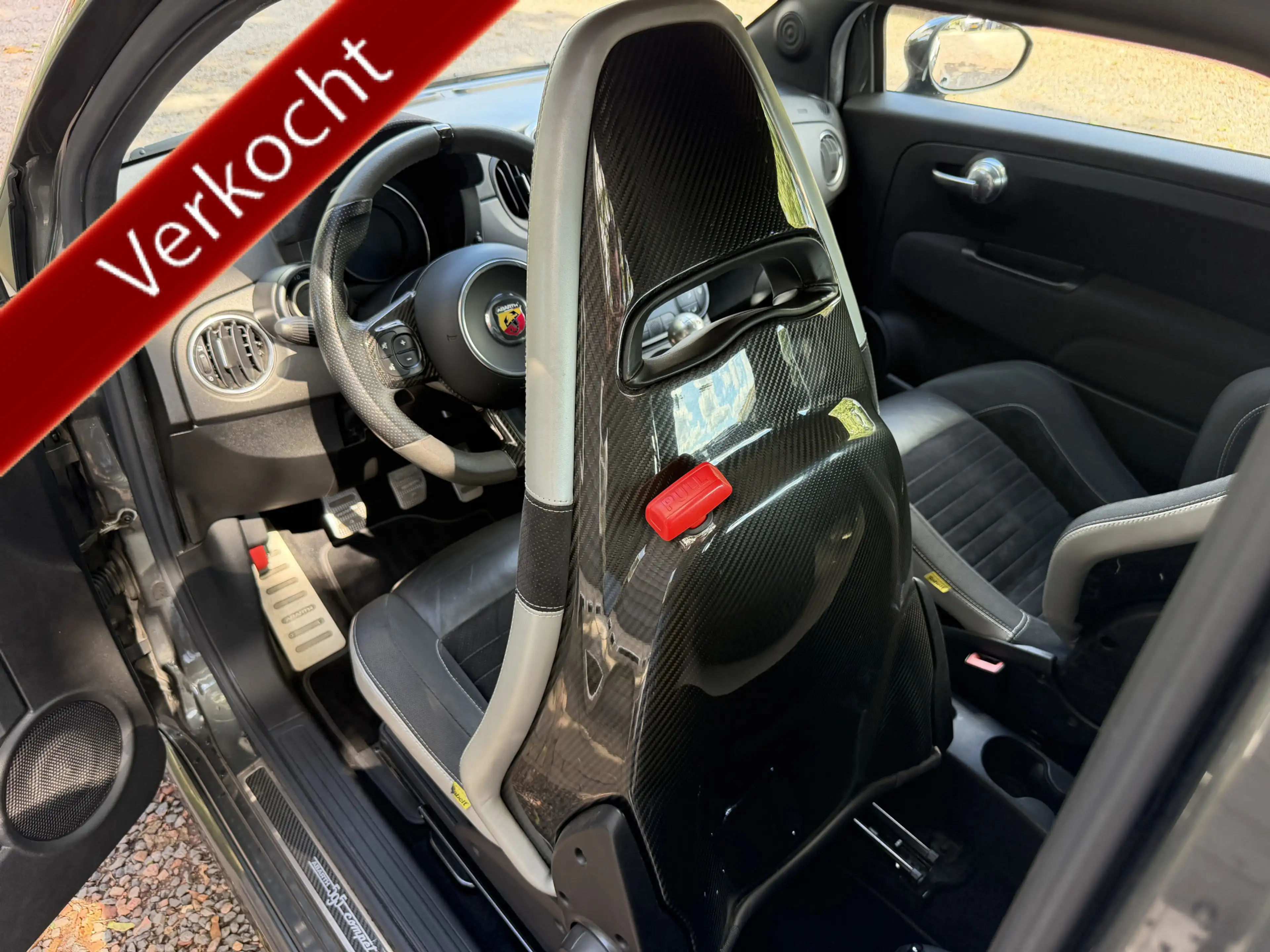Fiat 500 Abarth 1.4 T-Jet Competizione SABELT|CARBON|MOMO — photo 10