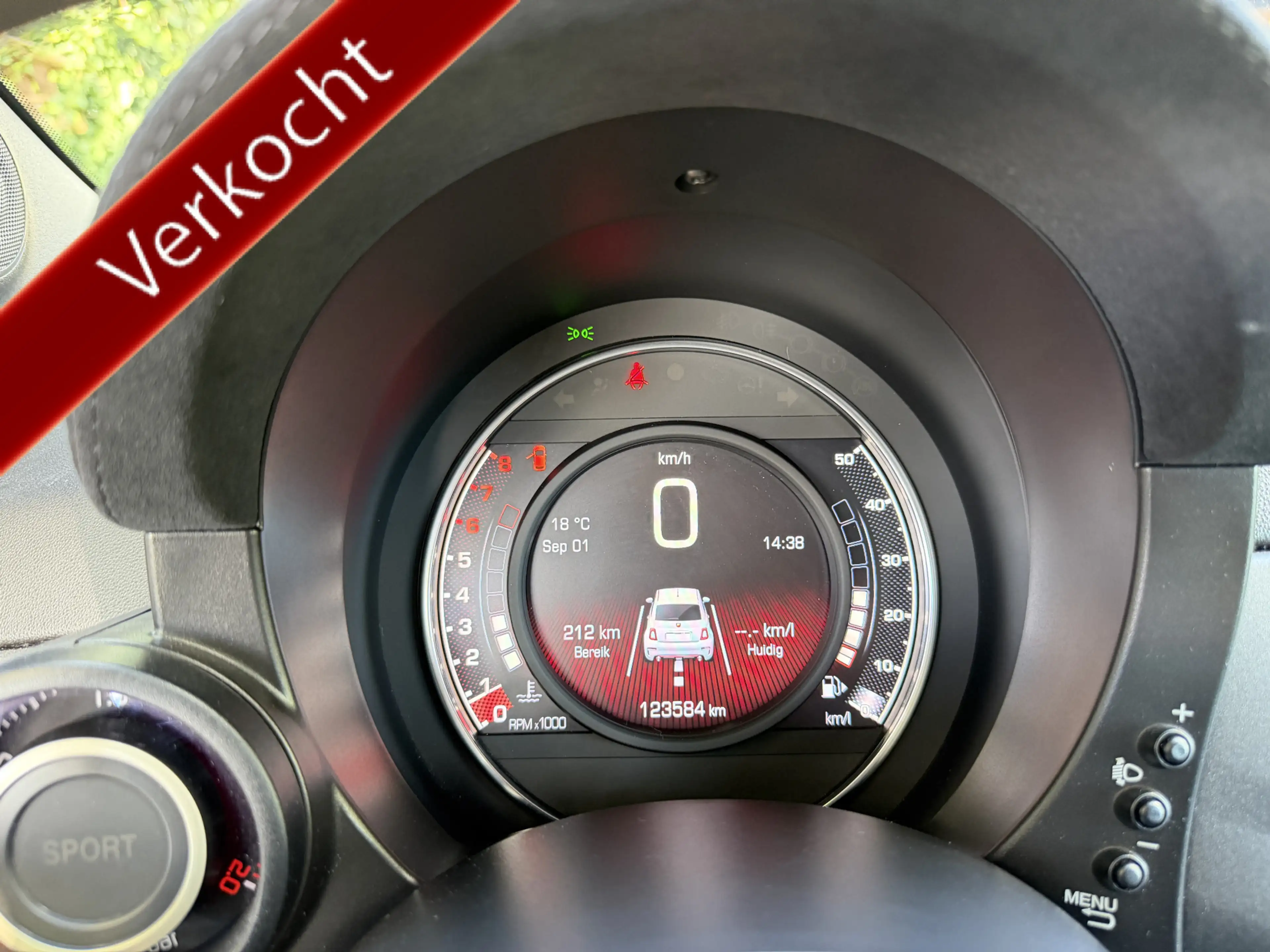 Fiat 500 Abarth 1.4 T-Jet Competizione SABELT|CARBON|MOMO — photo 8