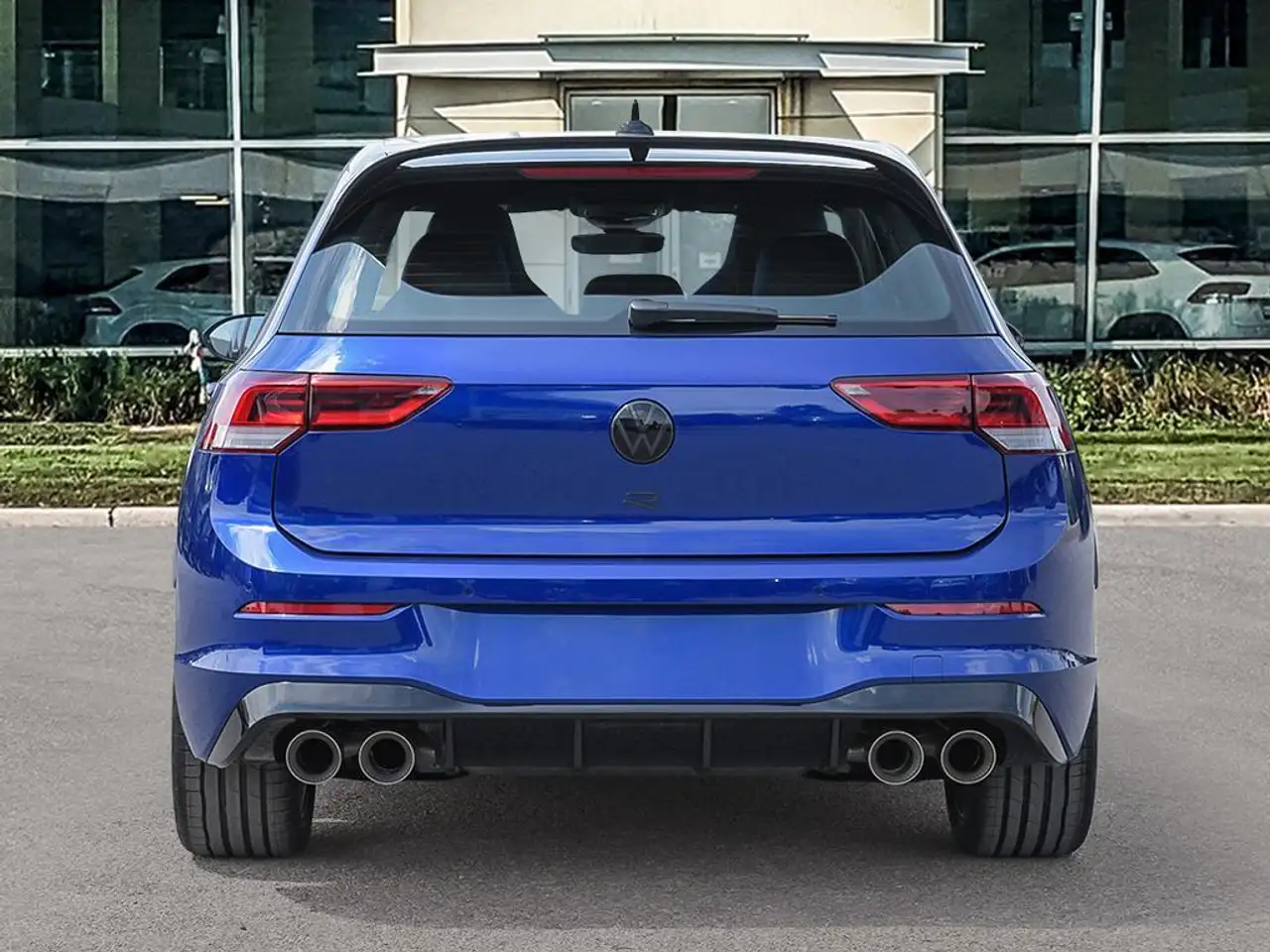 Volkswagen Golf R снимка Volkswagen Golf R