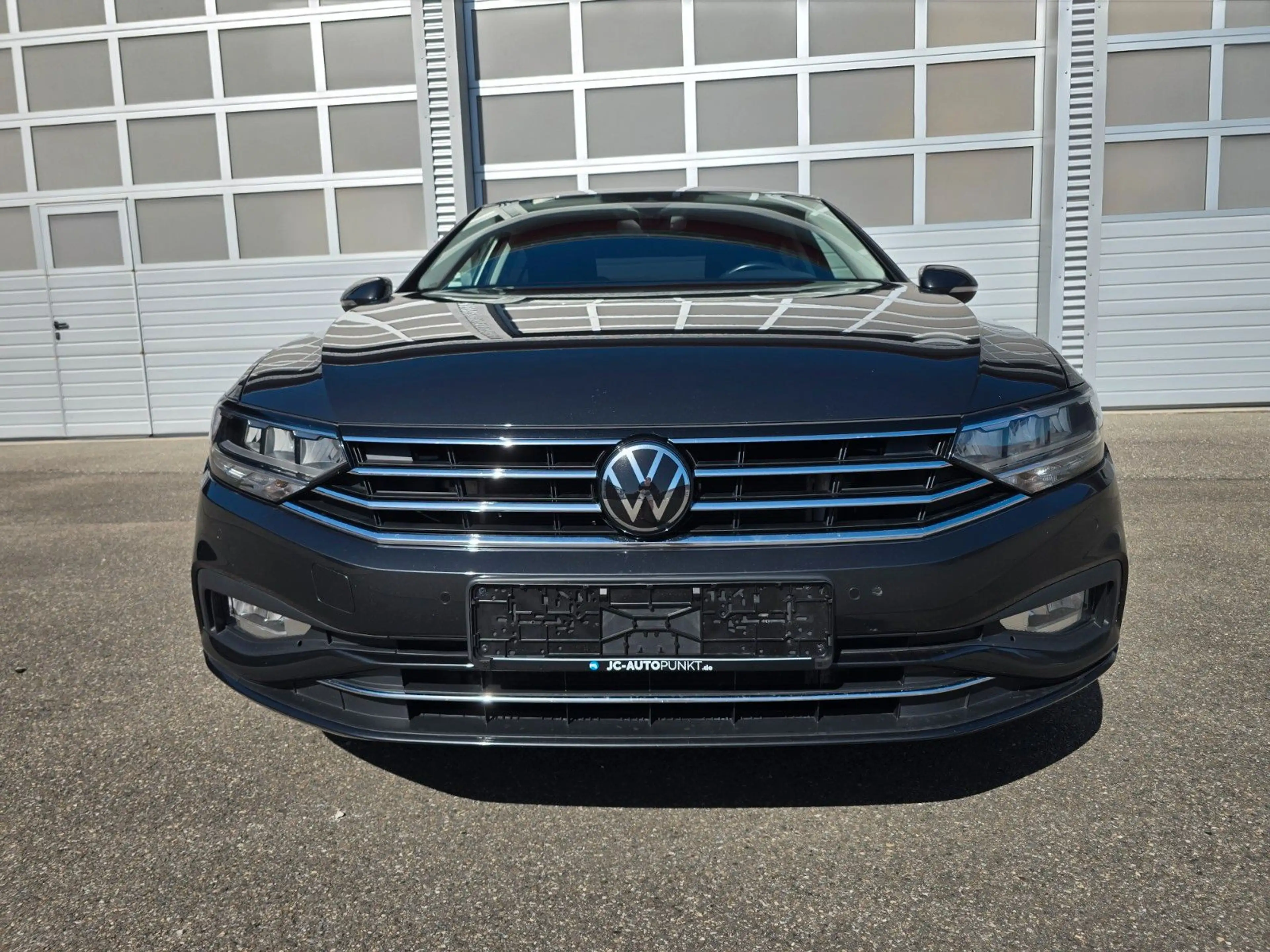 Volkswagen Passat Lim. Business,ACC,LED,5J Garantie — photo 2