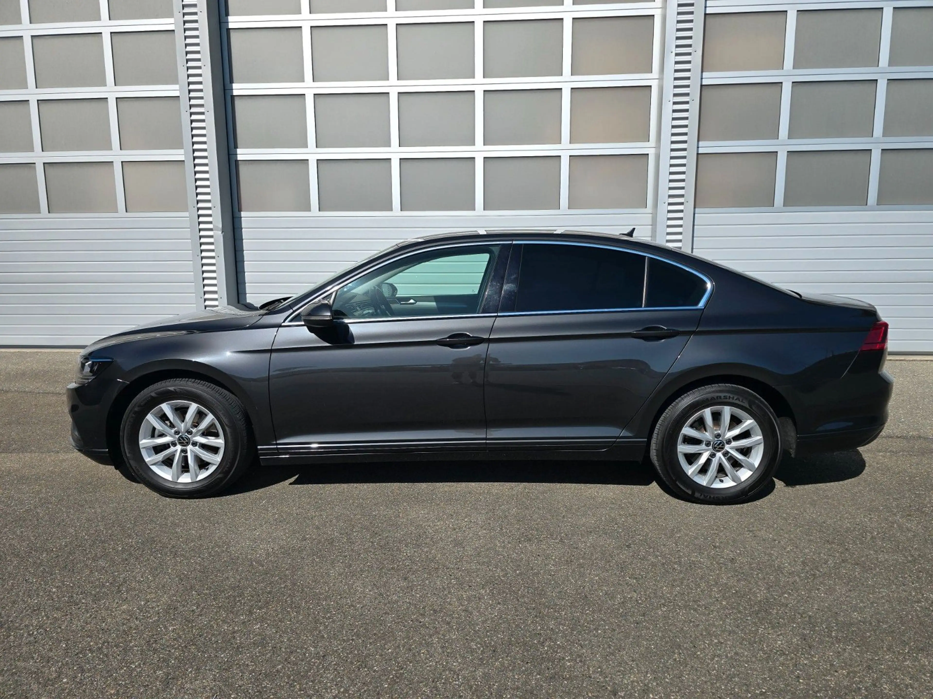 Volkswagen Passat Lim. Business,ACC,LED,5J Garantie — photo 5
