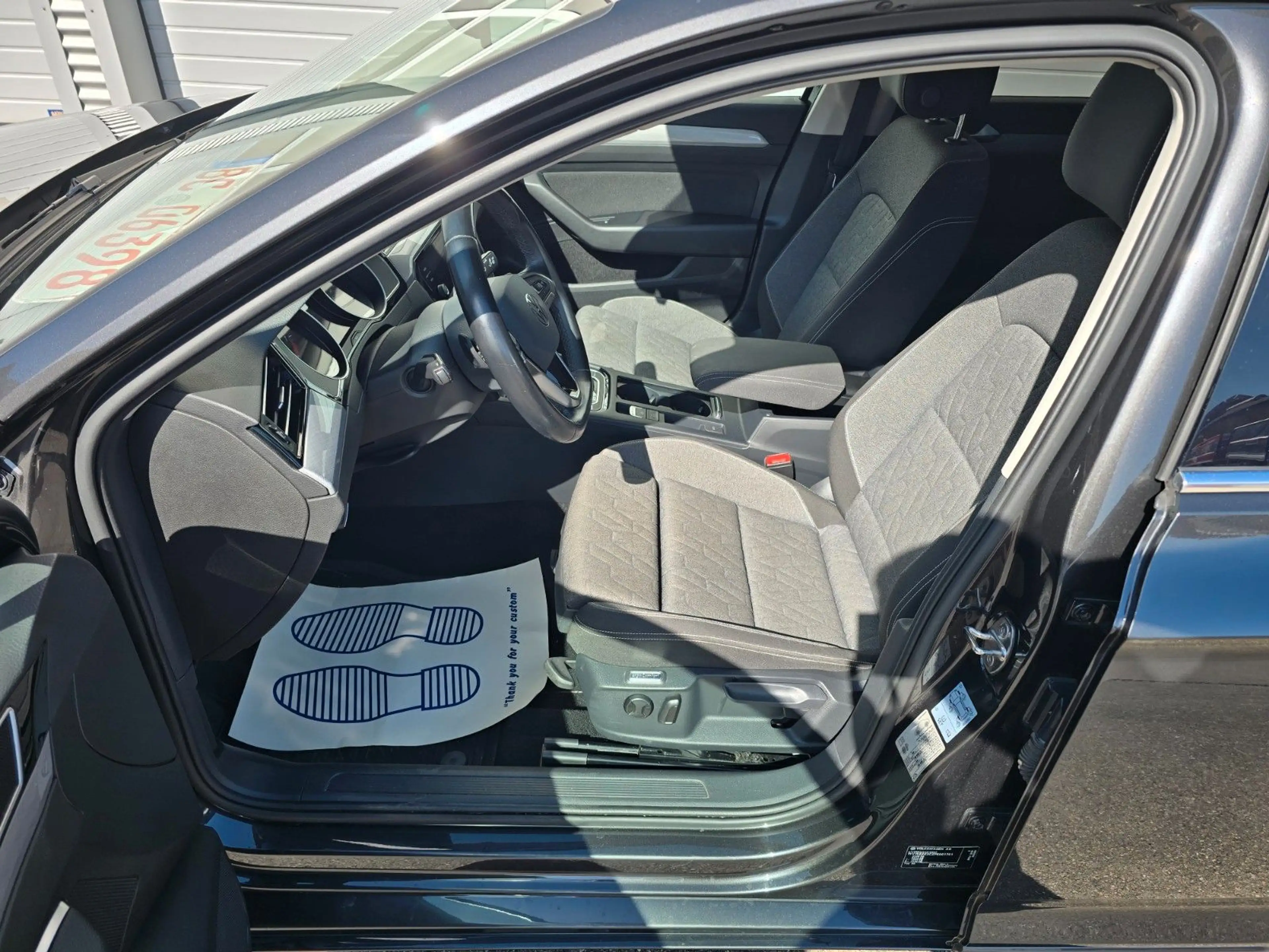 Volkswagen Passat Lim. Business,ACC,LED,5J Garantie — photo 10