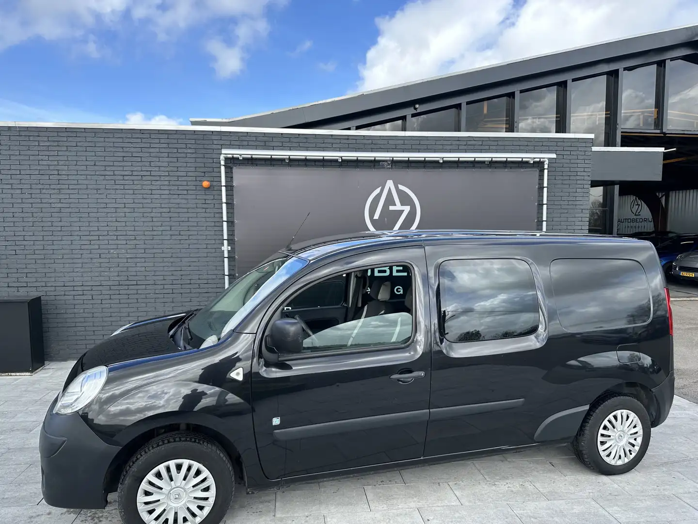 Renault Kangoo Z.E. Express N.A.P * Dubbel cabine * 5 persoons * Autom Black - 1