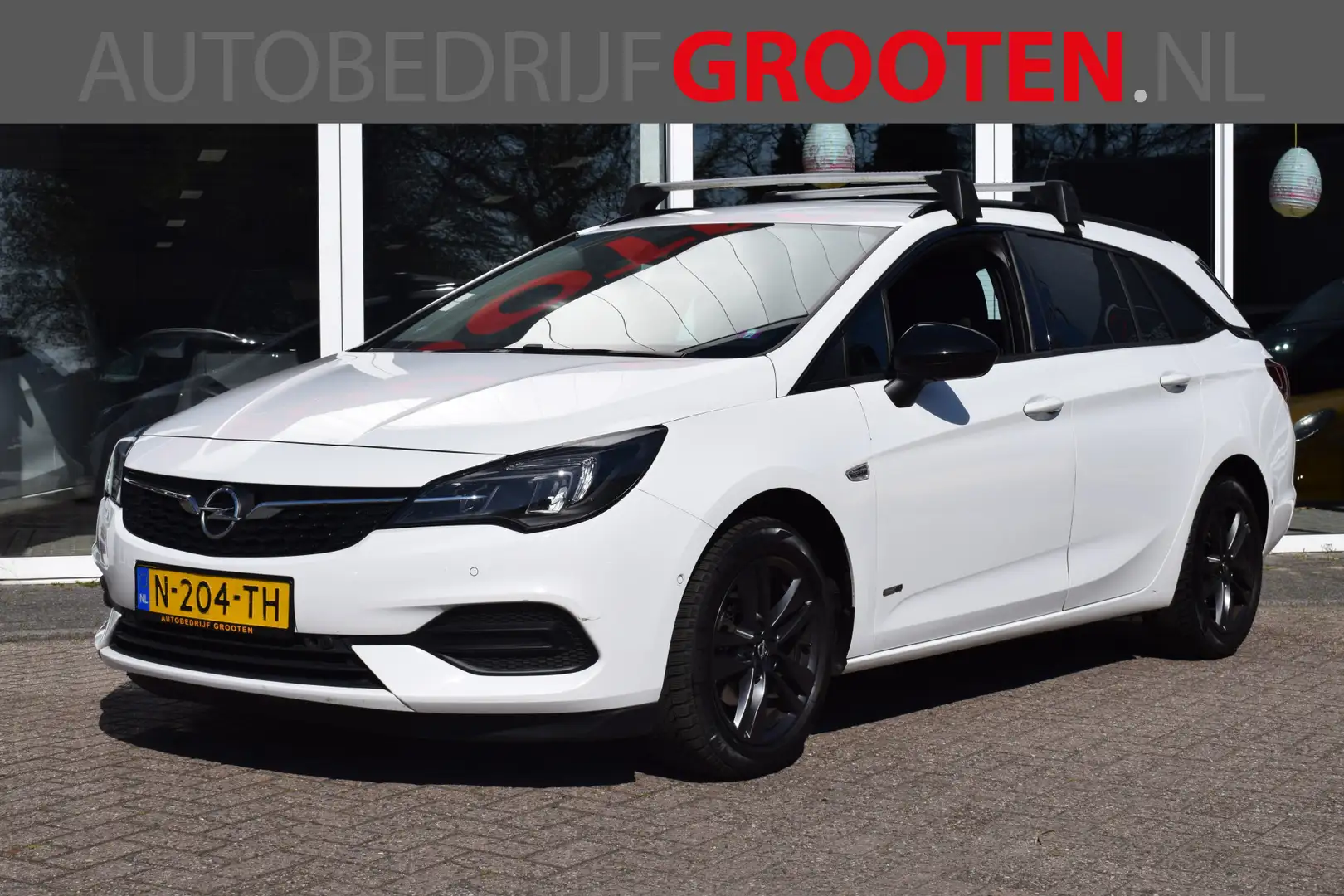 Opel Astra Sports Tourer 1.2 Design & Tech//Navi//Camera!! Wit - 1