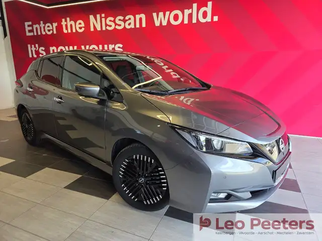 Nissan Leaf 40 kWh N-Connecta / Battery TOP