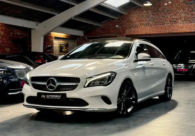 Mercedes-Benz Classe T Classe 200 1.6L 156 ch Toit ouvrant, GPS, Bluetooth Suivi et historique d’entretien État exceptionnel