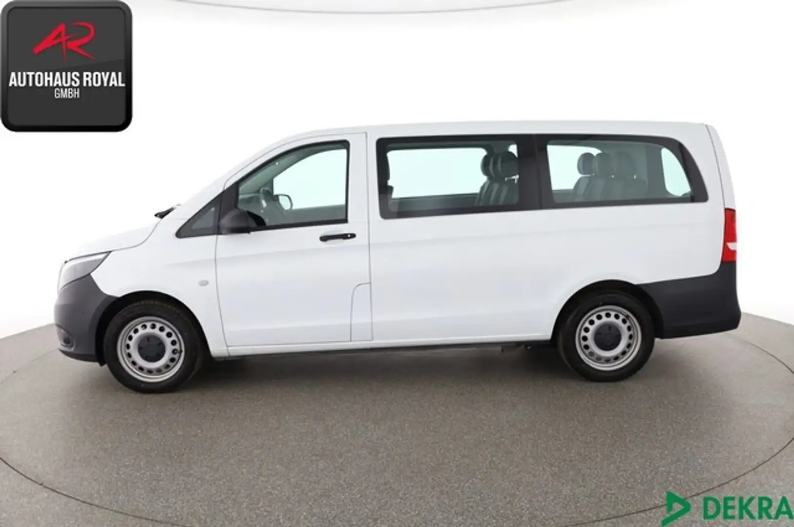 Mercedes-Benz Vito Tourer 114 CDI LANG 9 SITZE STANDHEIZ,NAVI Weiß - 2