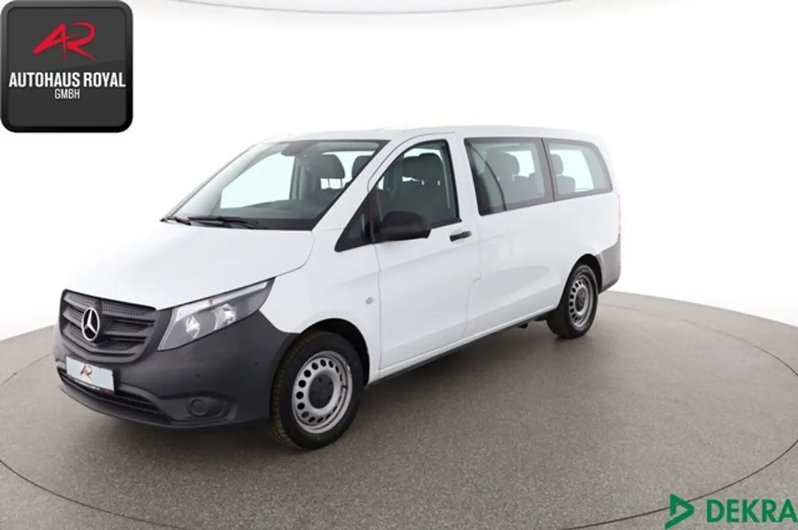Mercedes-Benz Vito Tourer 114 CDI LANG 9 SITZE STANDHEIZ,NAVI Weiß - 1