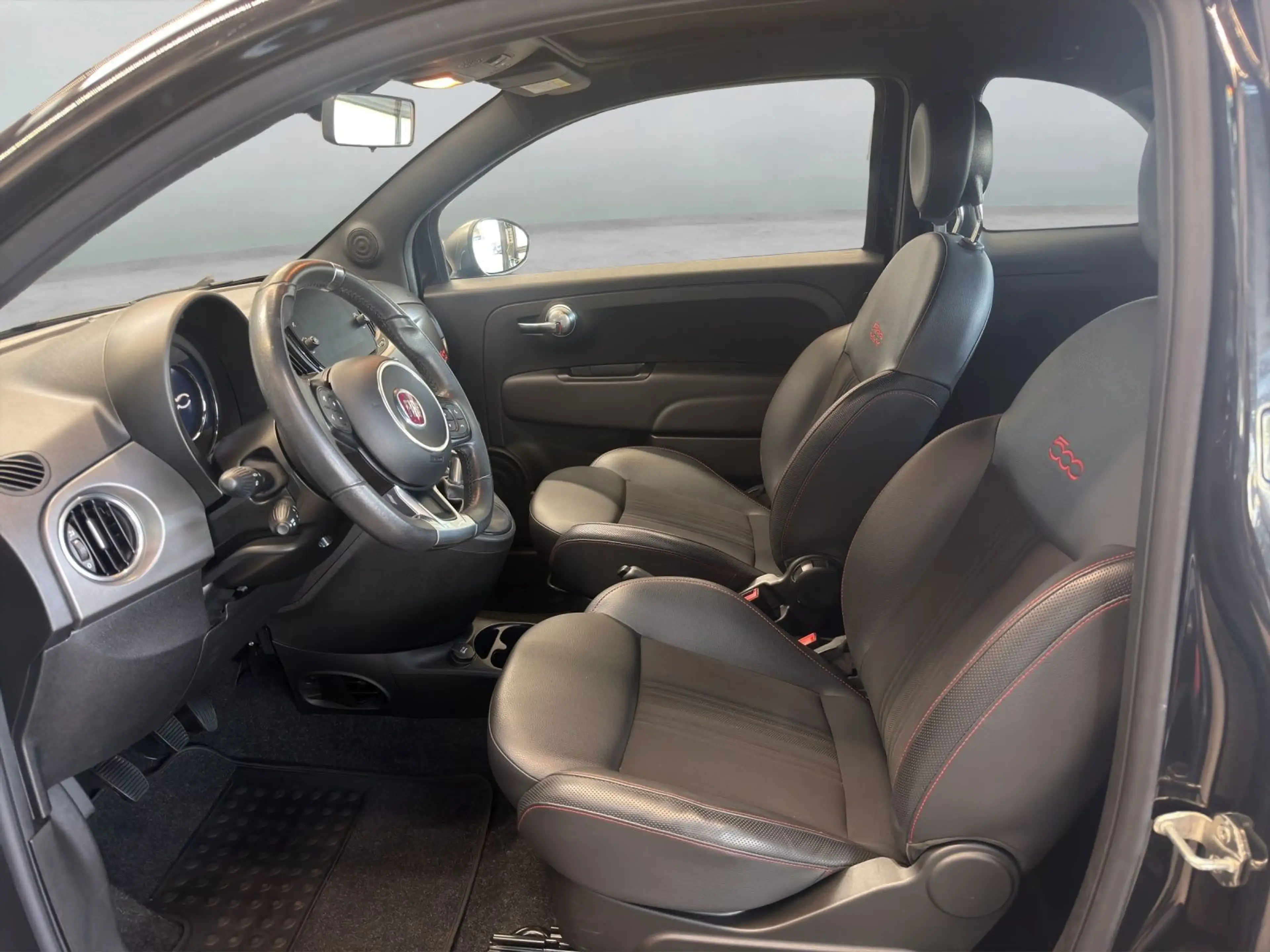 Fiat 500C . — photo 10