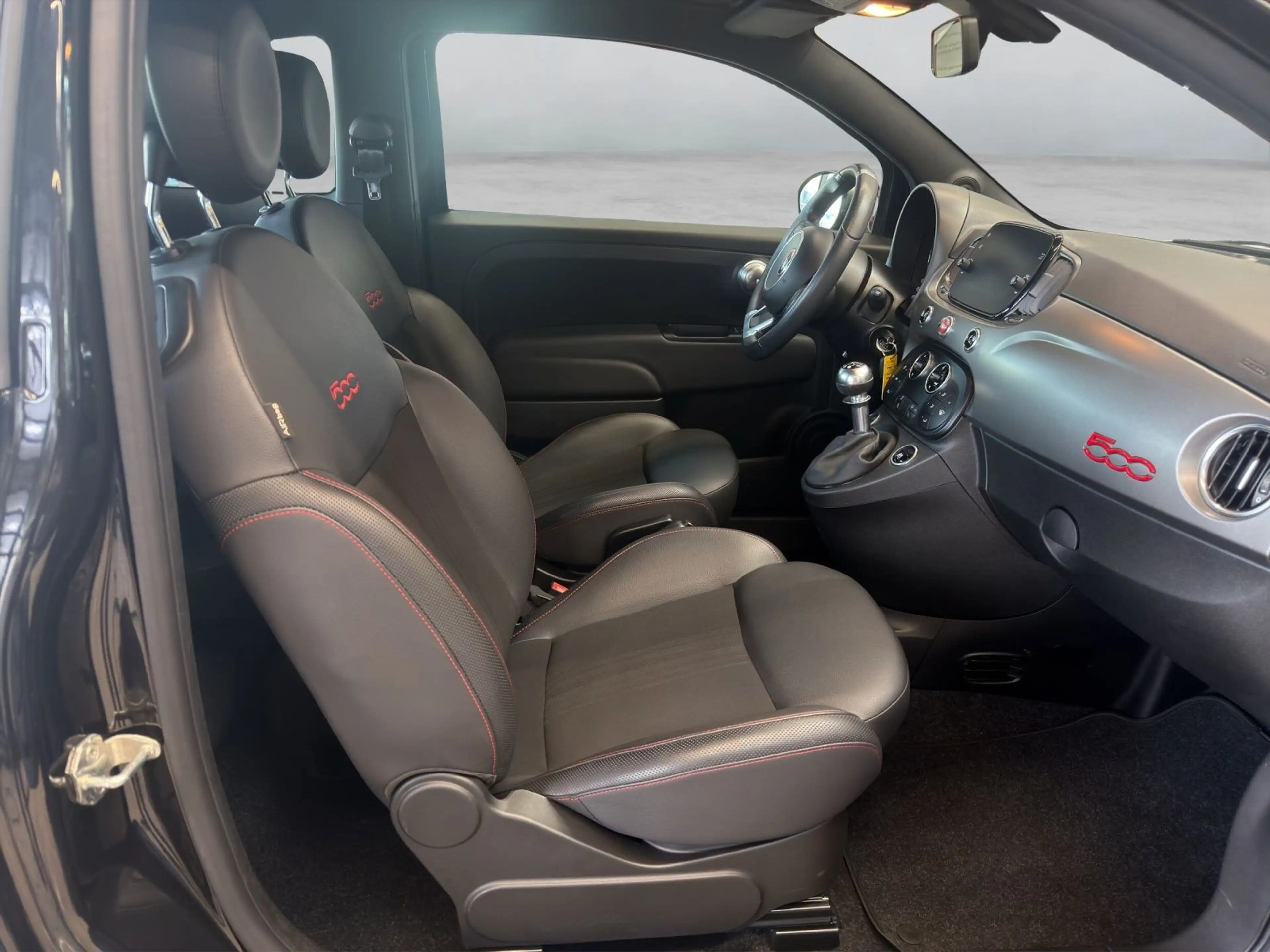 Fiat 500C . — photo 9