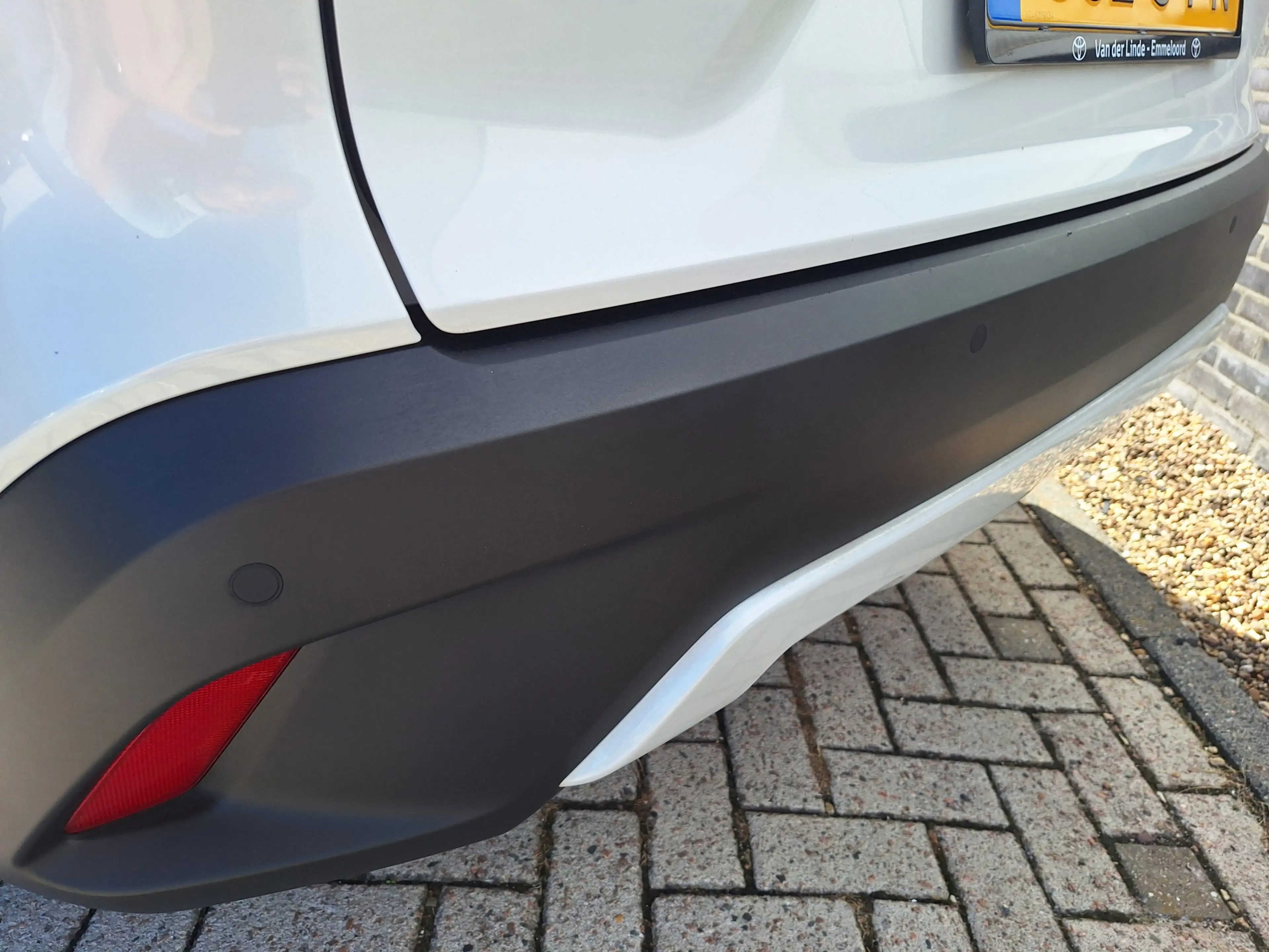 Toyota Corolla Cross Hybrid 140 Business Plus Pano PDC v+a Navi Autom a — photo 31