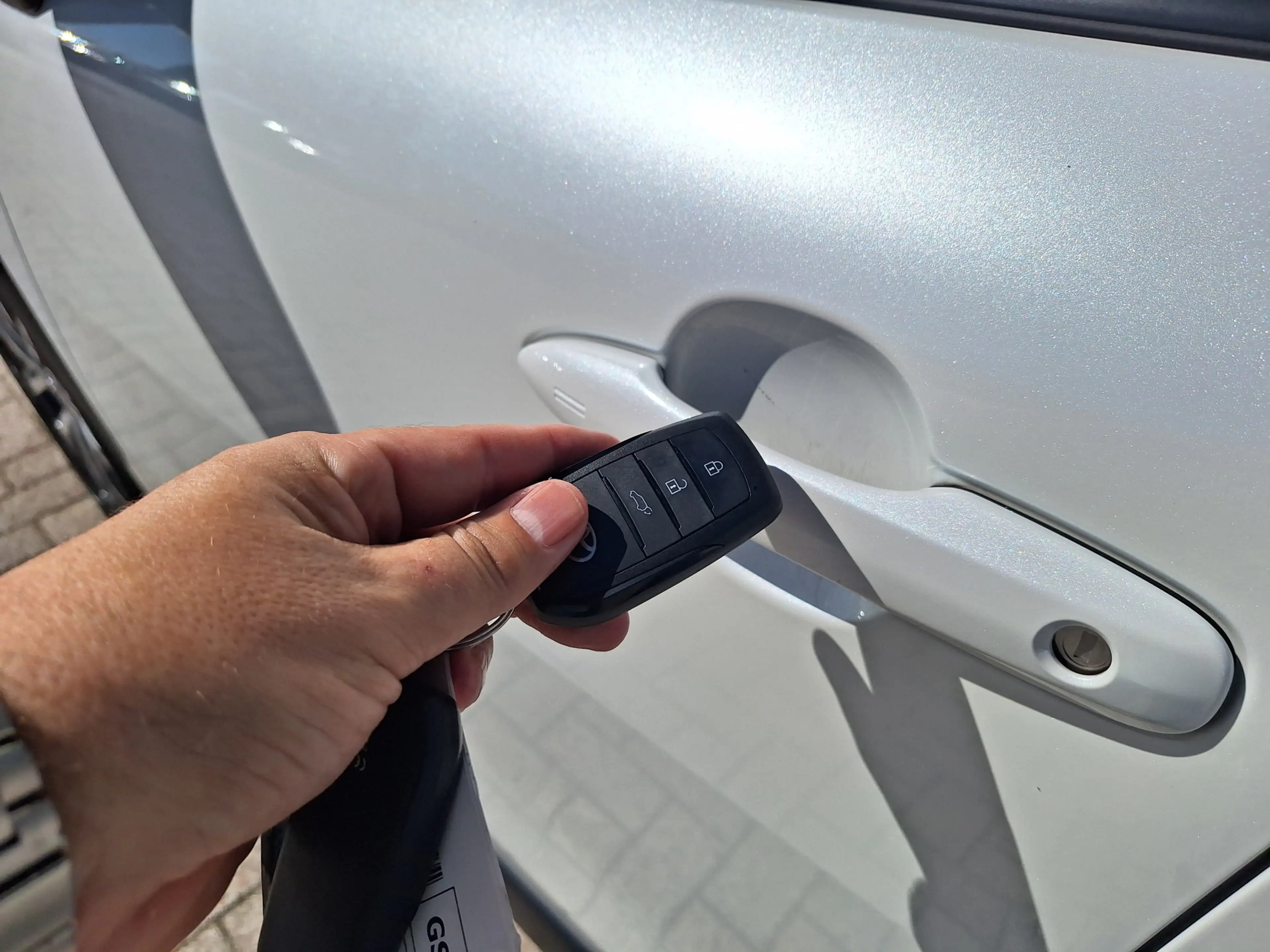 Toyota Corolla Cross Hybrid 140 Business Plus Pano PDC v+a Navi Autom a — photo 34