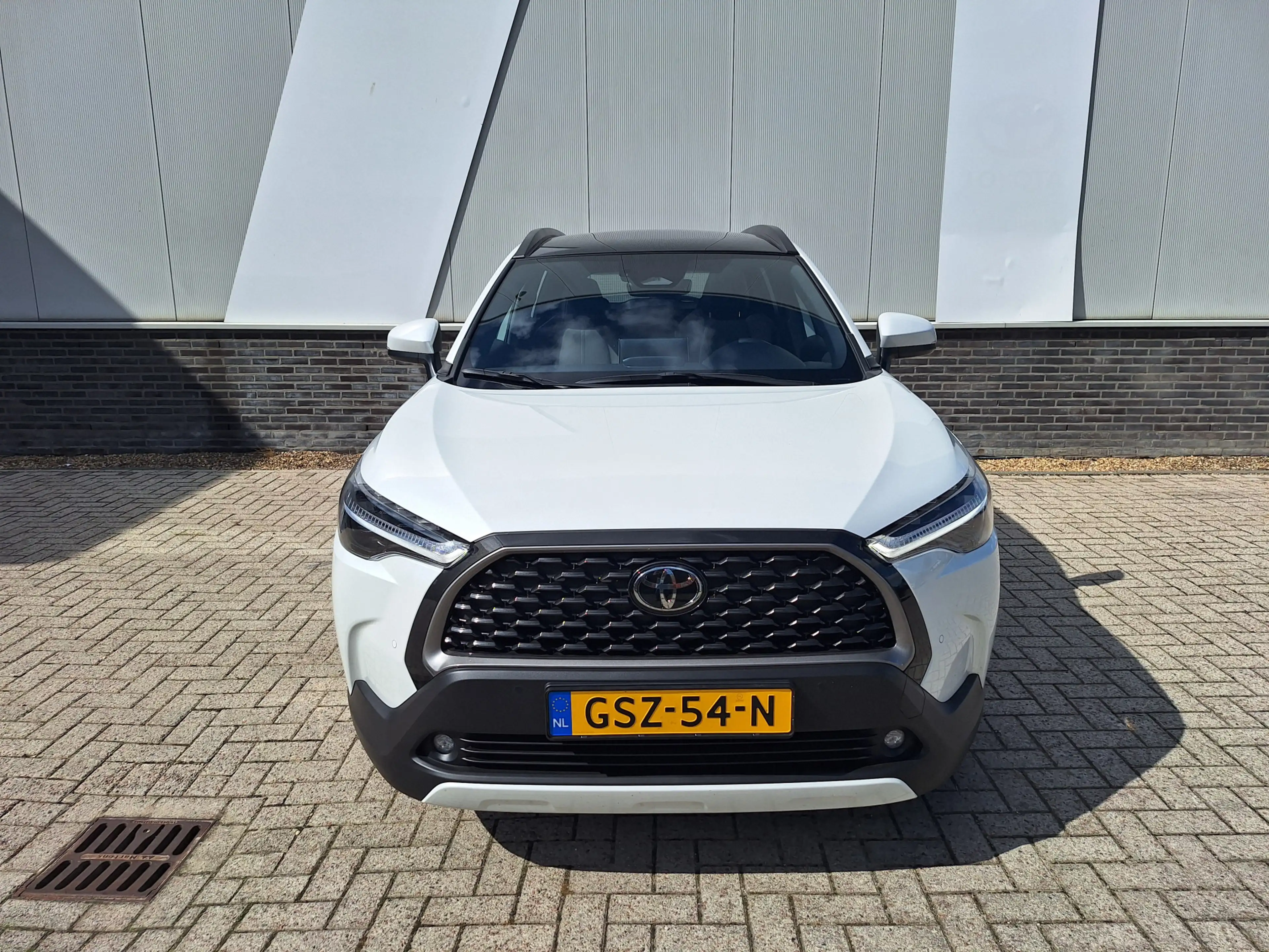 Toyota Corolla Cross Hybrid 140 Business Plus Pano PDC v+a Navi Autom a — photo 7