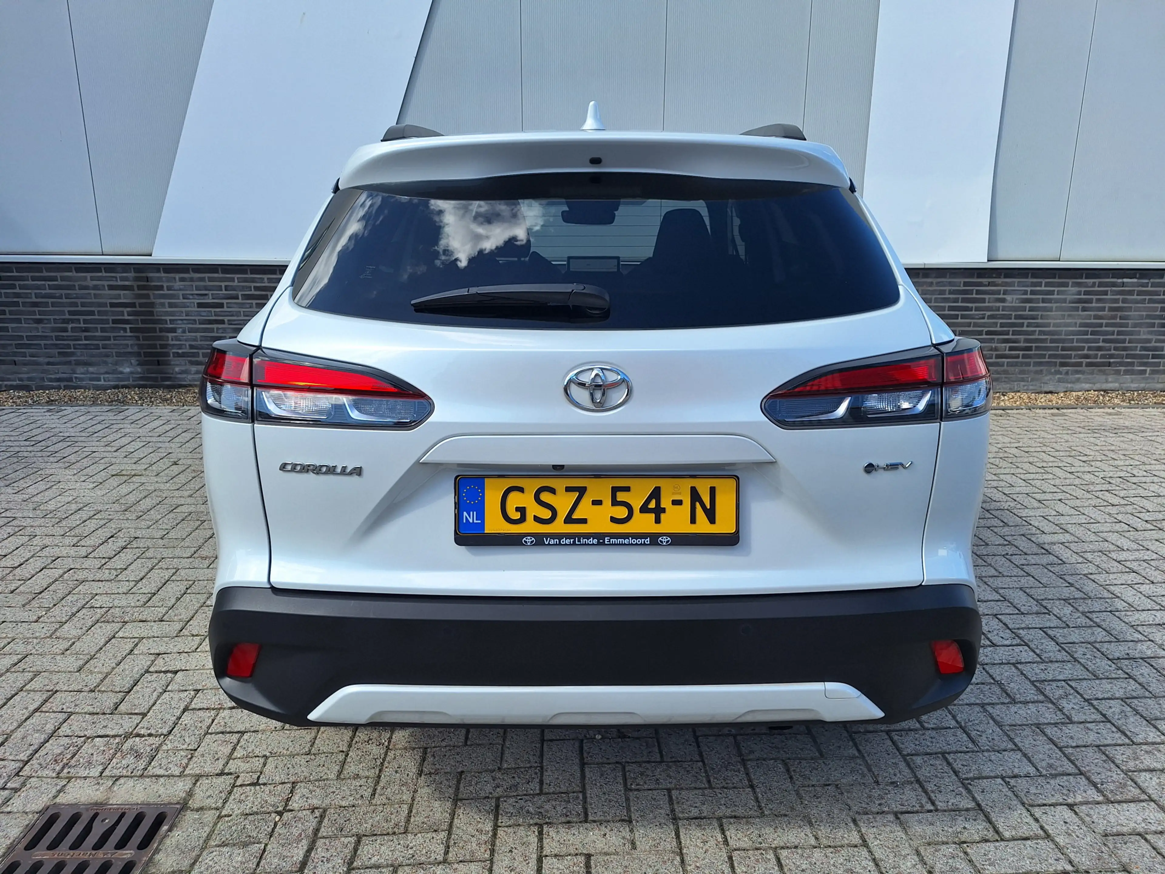 Toyota Corolla Cross Hybrid 140 Business Plus Pano PDC v+a Navi Autom a — photo 5