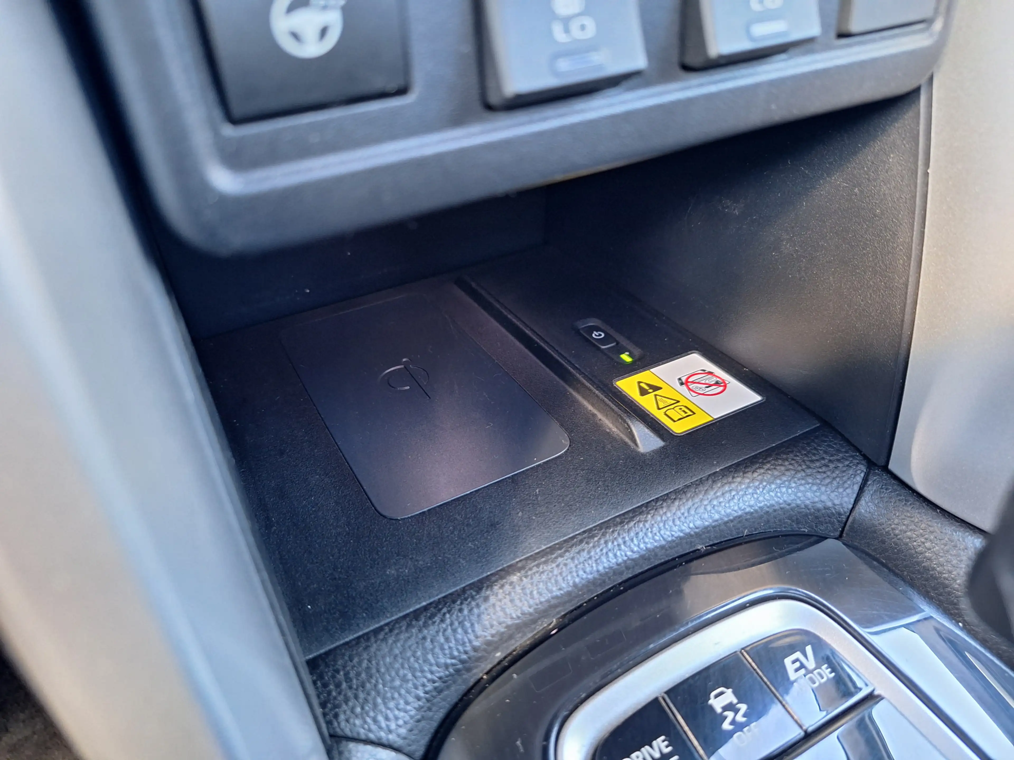 Toyota Corolla Cross Hybrid 140 Business Plus Pano PDC v+a Navi Autom a — photo 27