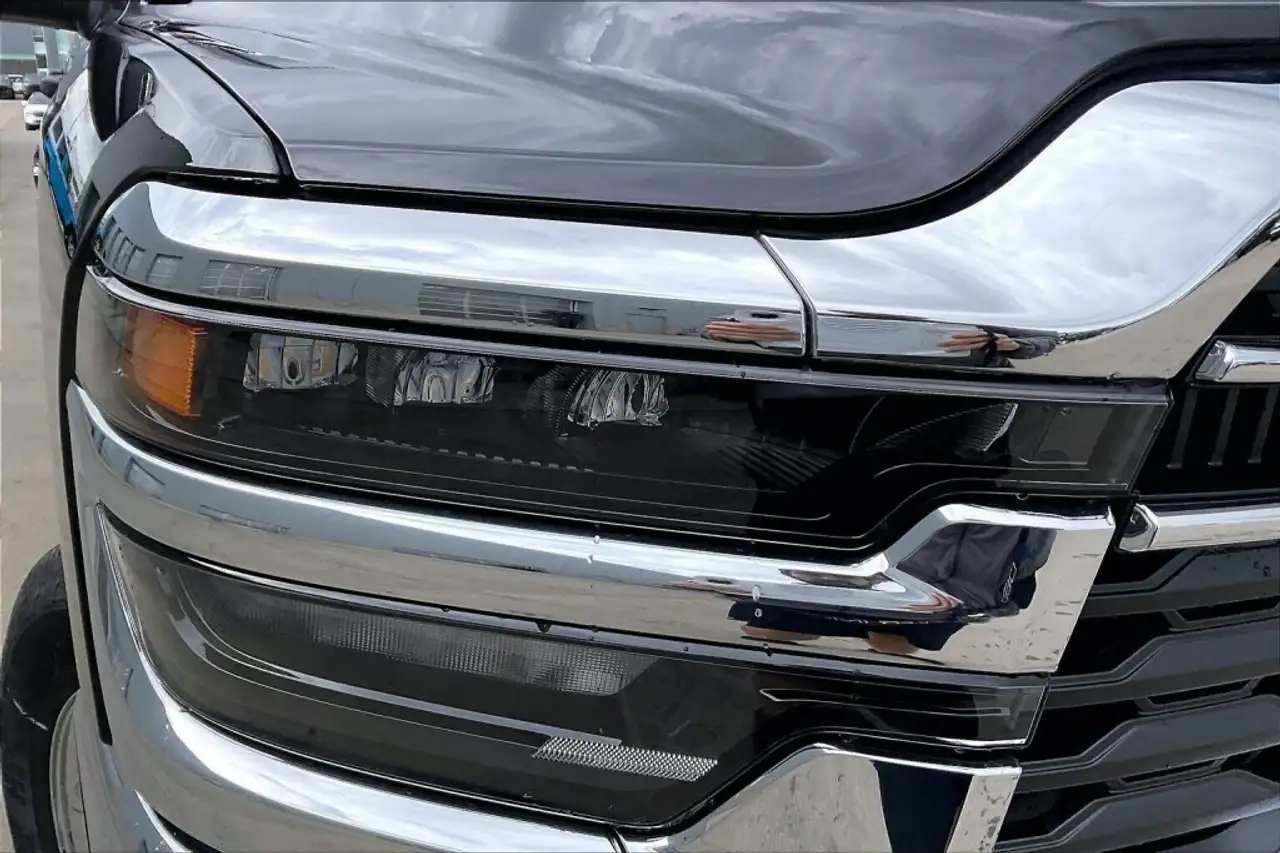 RAM 3500 снимка RAM 3500