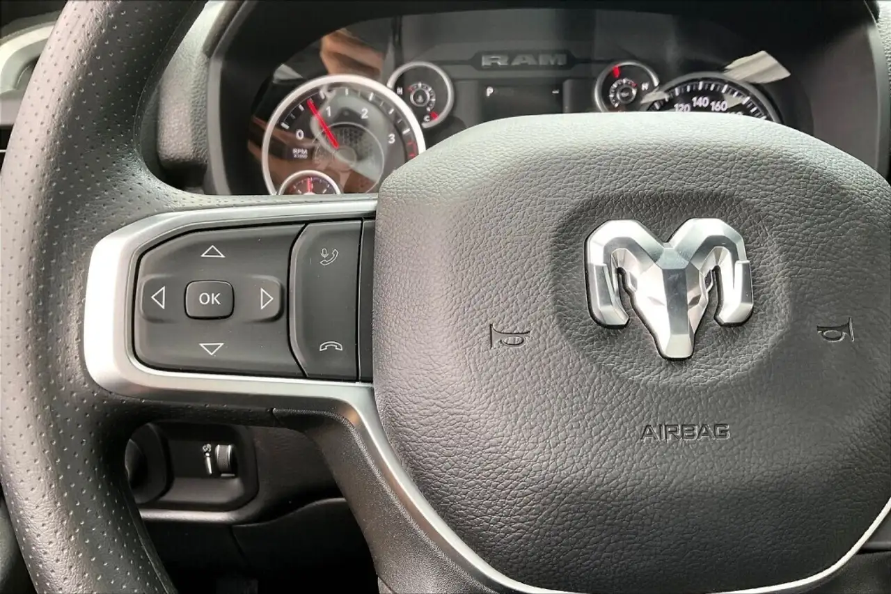 RAM 3500 снимка RAM 3500