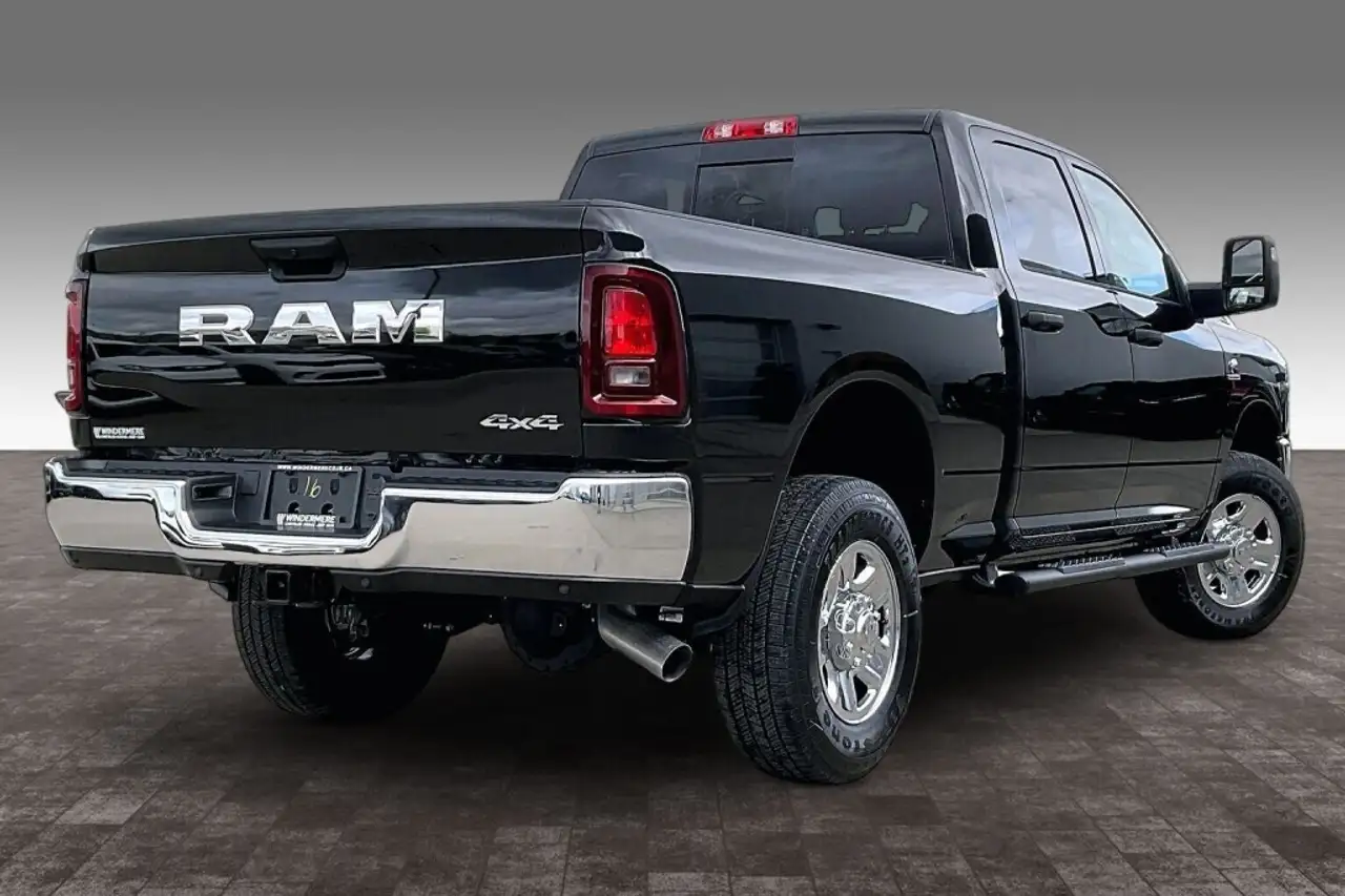RAM 3500 снимка RAM 3500