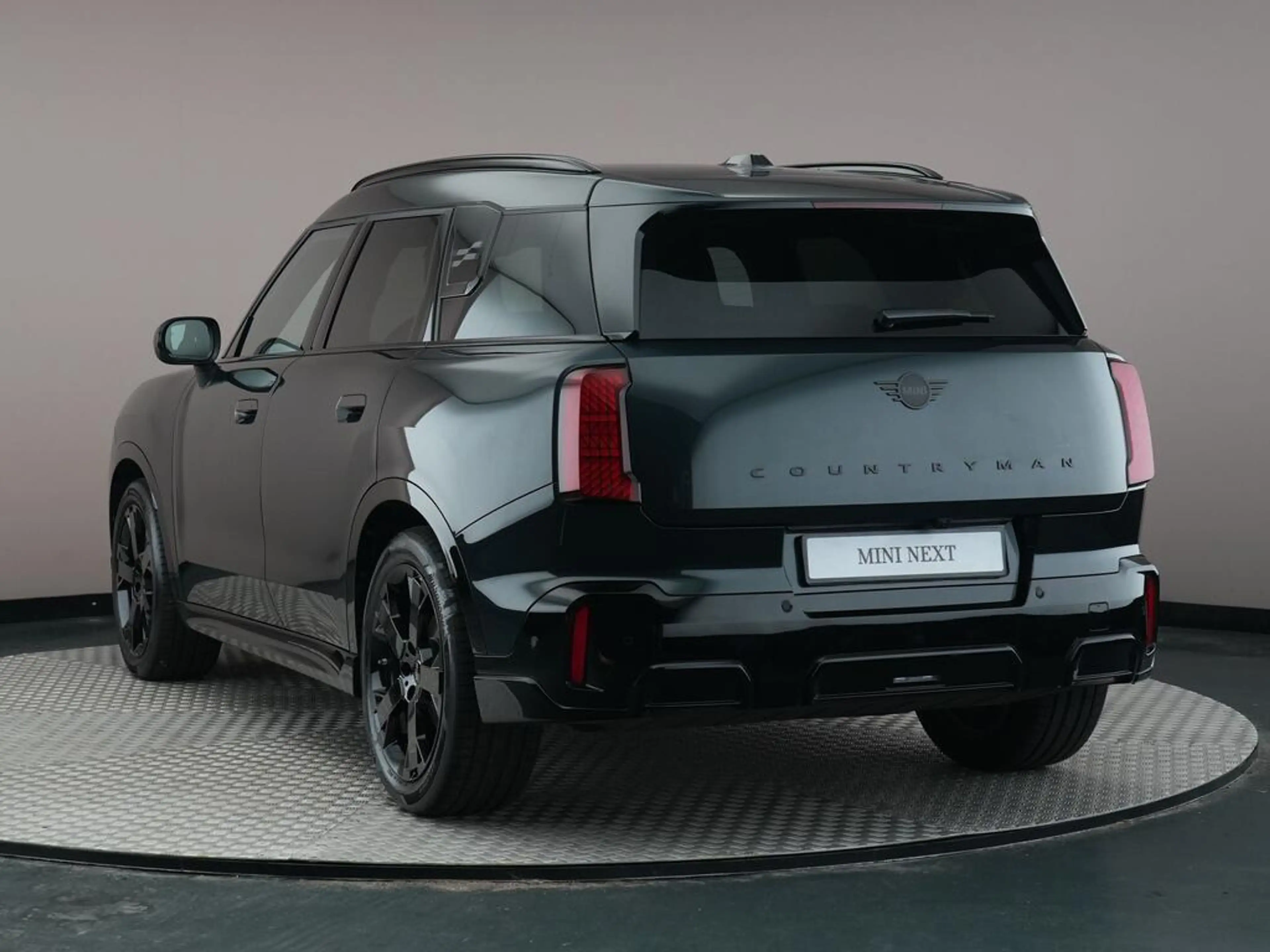 MINI Countryman E | Pakket M + John Cooper Works Uitvoering — photo 9