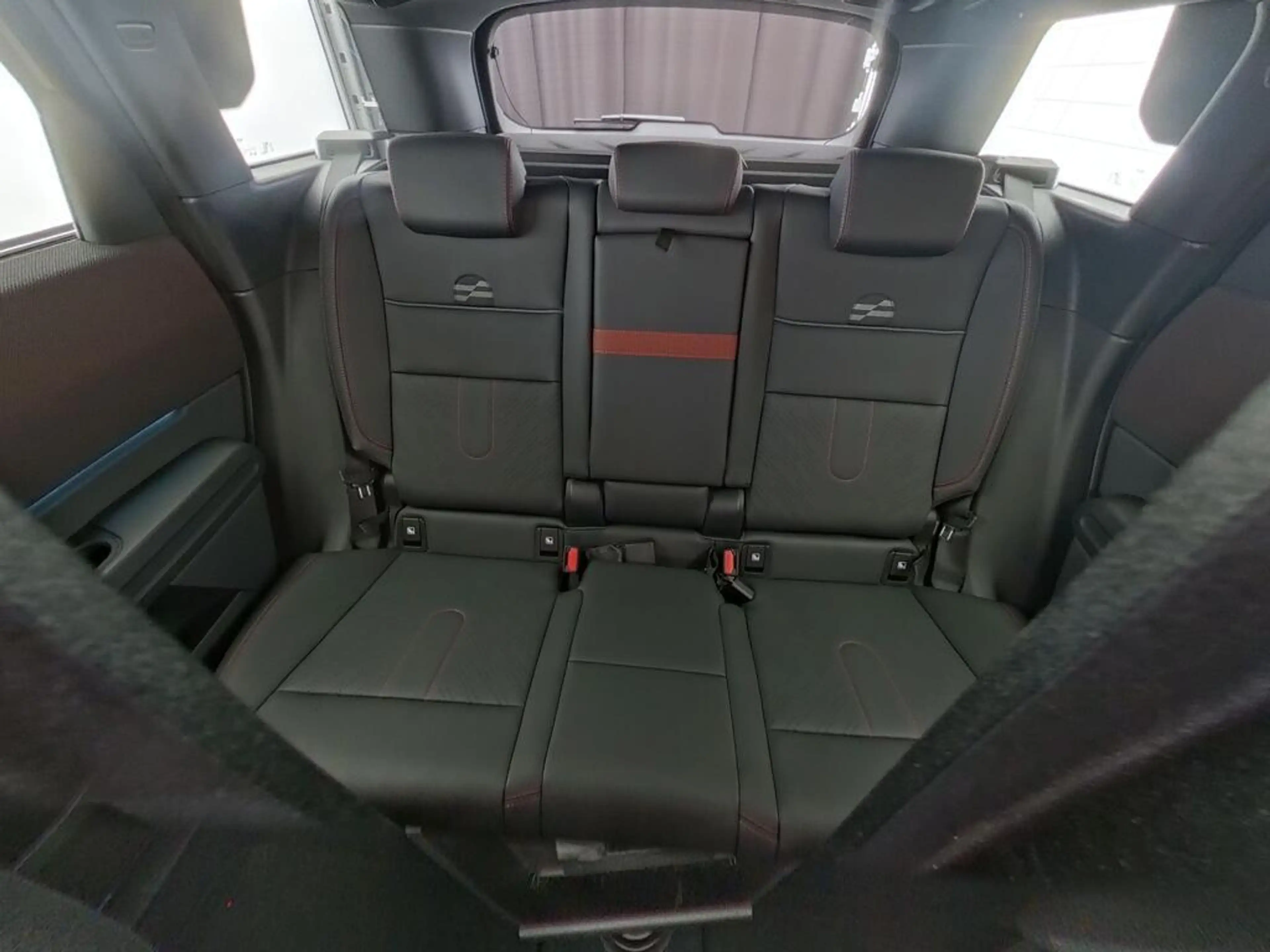 MINI Countryman E | Pakket M + John Cooper Works Uitvoering — photo 6